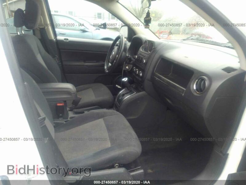 2012 Jeep COMPASS (VIN 1C4NJCEA1CD666416) — фото 5 из 11