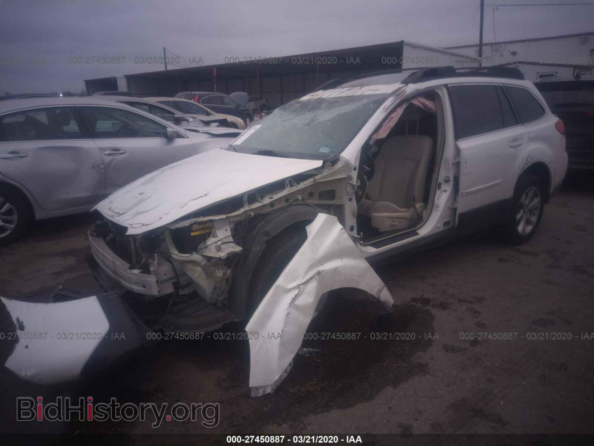 2013 SUBARU OUTBACK - VIN: 4S4BRCGC4D3213145 - Фото 2