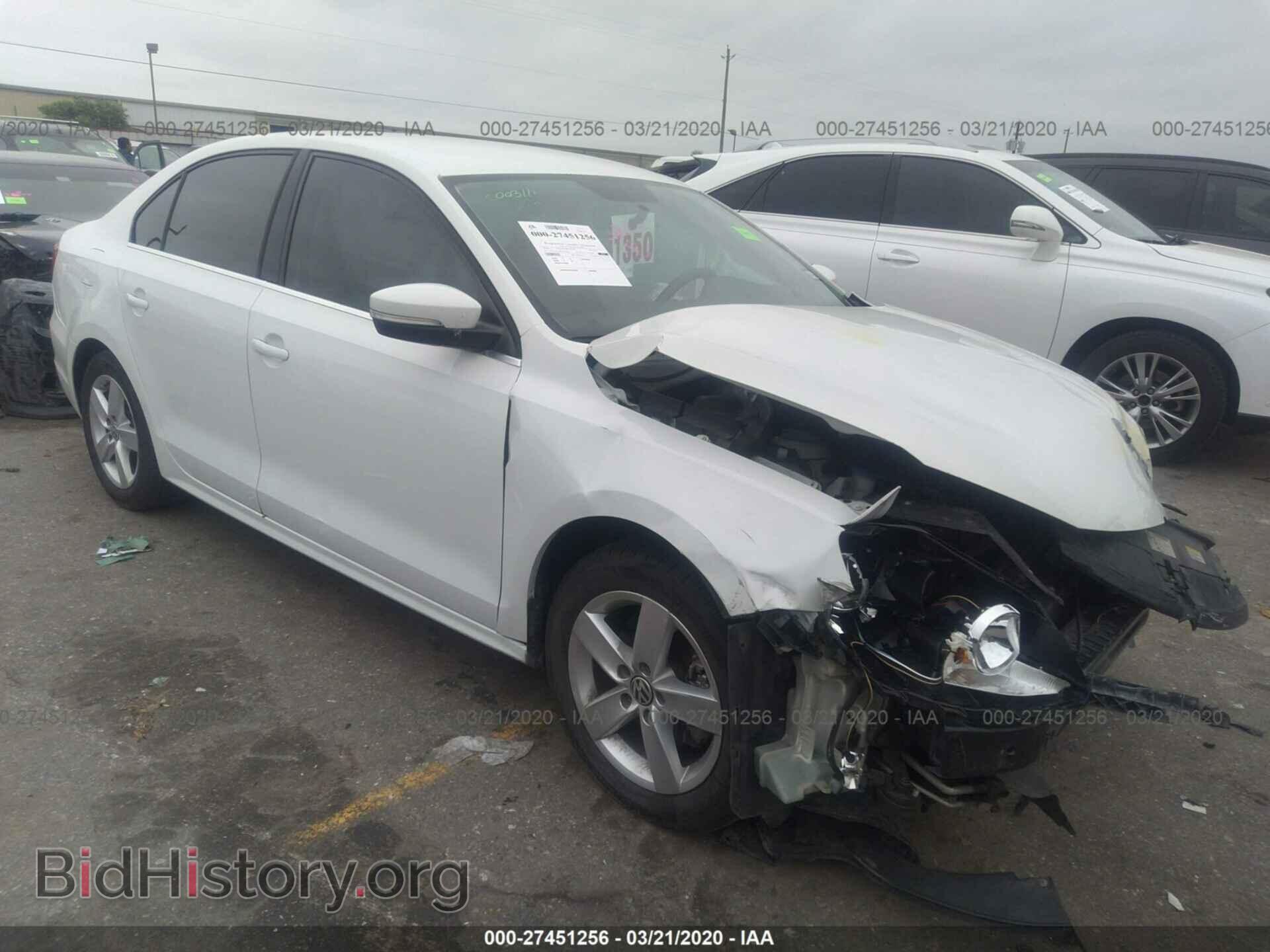 Фотография 3VWLL7AJ5EM300087 - VOLKSWAGEN JETTA 2014