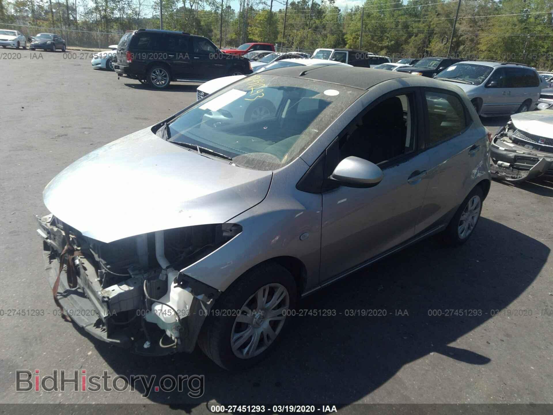 2012 MAZDA MAZDA2 - VIN: JM1DE1KY1C0142812 - Photo 2