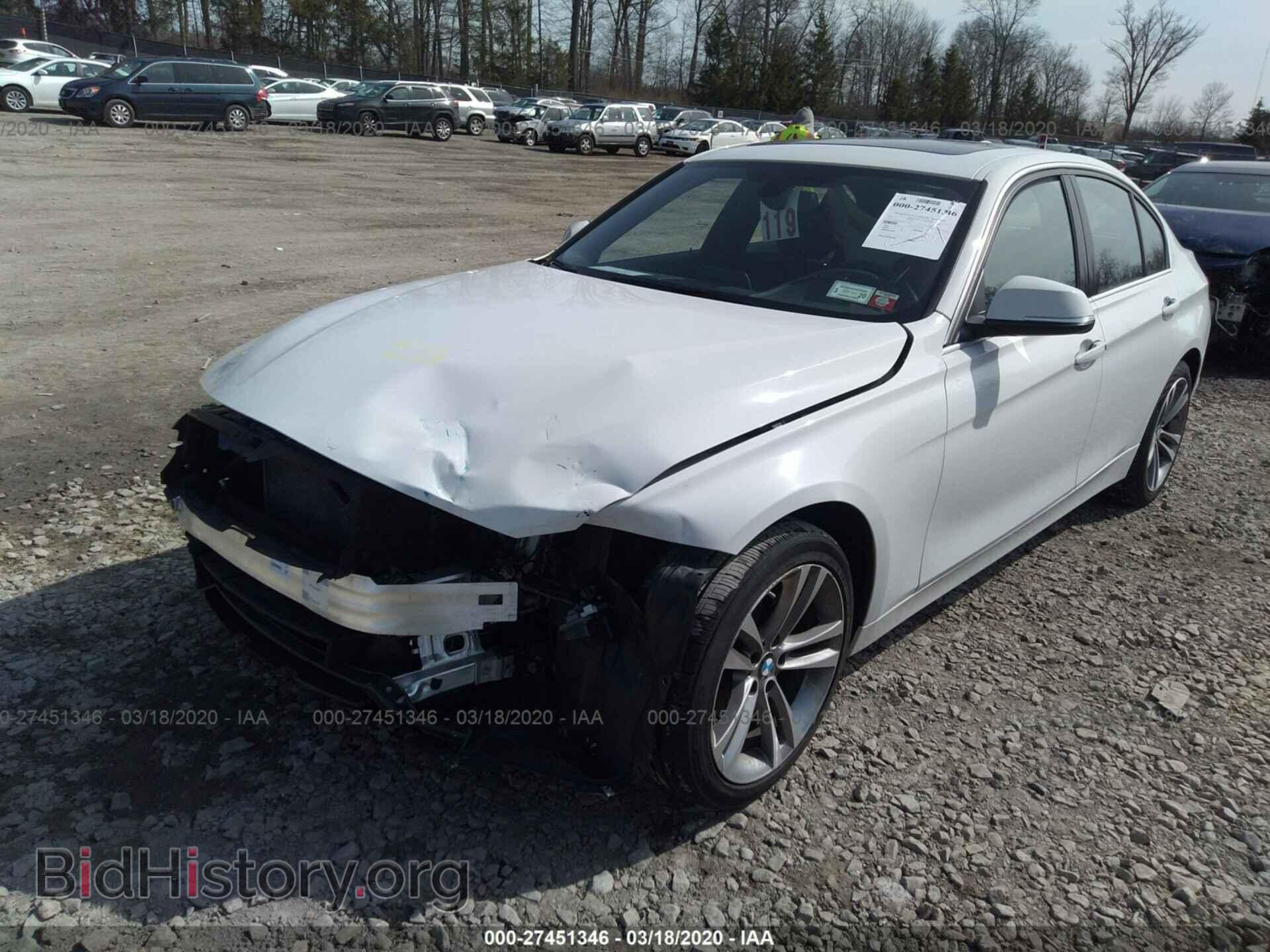 2018 BMW 330 - VIN: WBA8D9G50JNU72486 - Фото 2