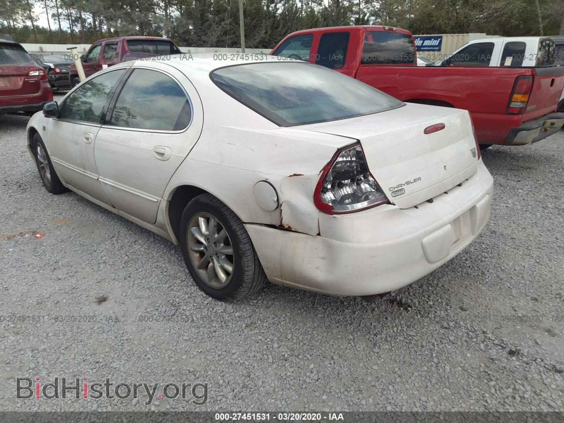 2003 CHRYSLER 300M - VIN: 2C3HE66G53H573976 - Фото 3