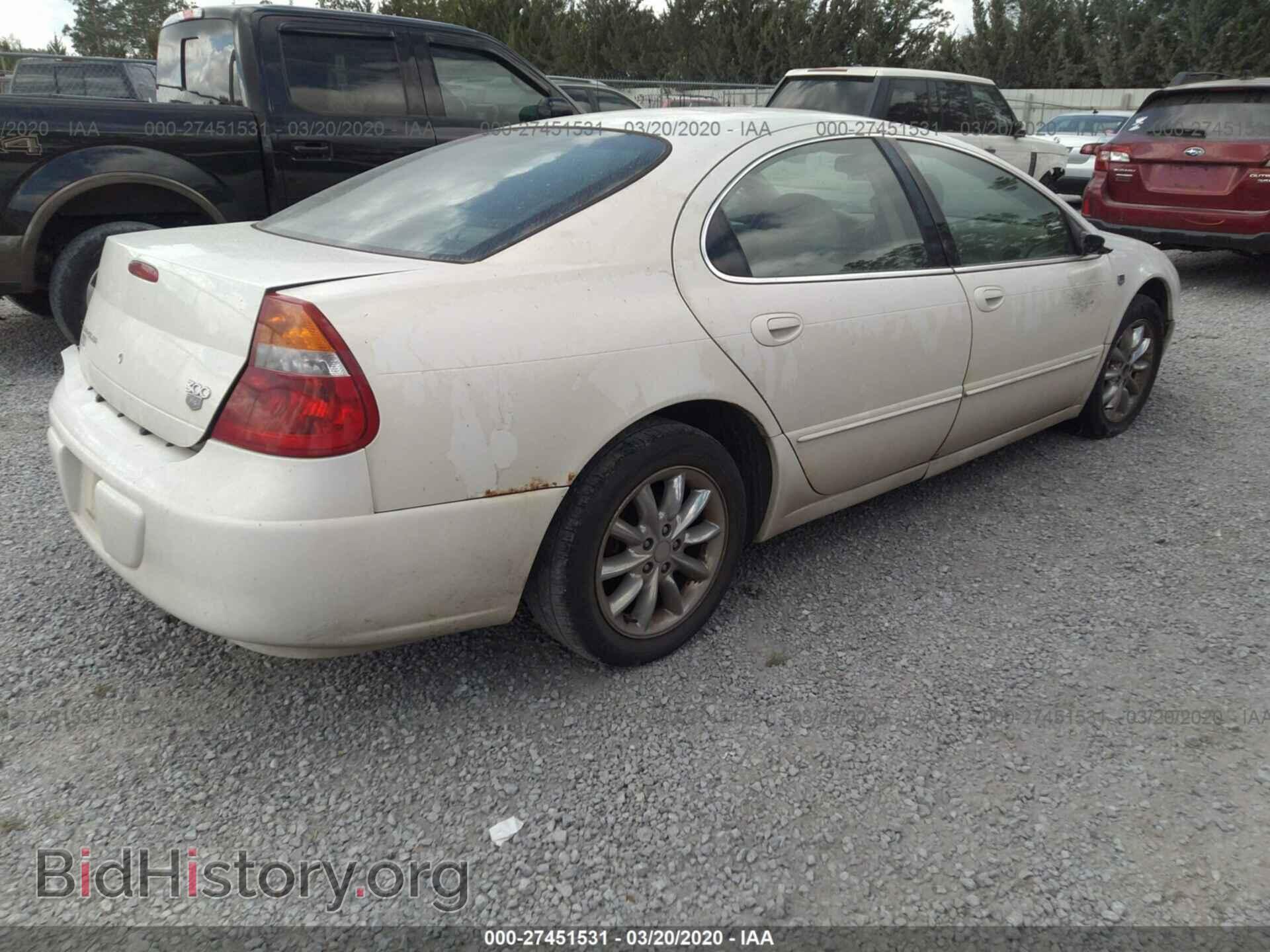 2003 CHRYSLER 300M - VIN: 2C3HE66G53H573976 - Фото 4