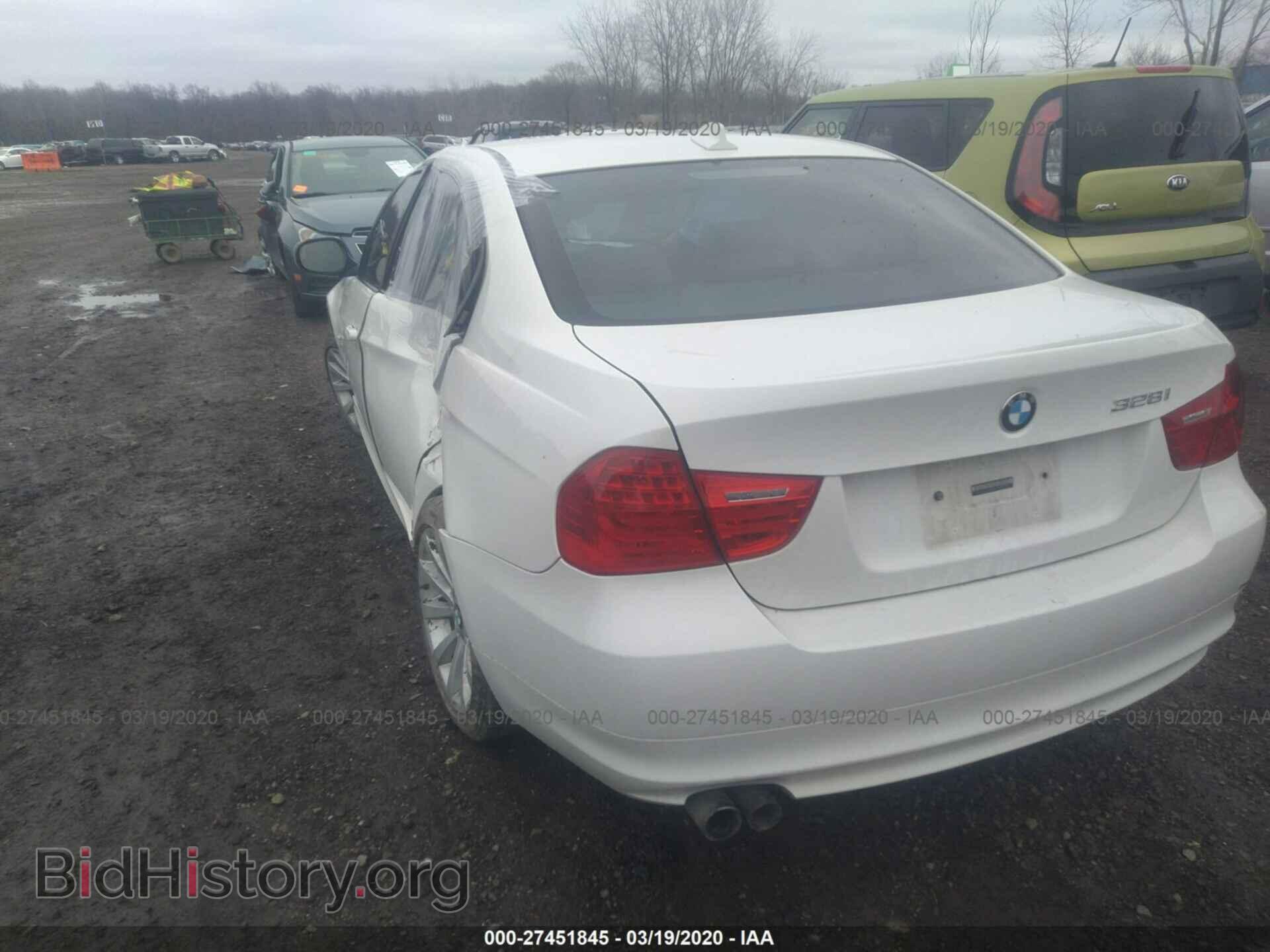 2011 BMW 328 - VIN: WBAPK7C58BF083361 - Фото 3