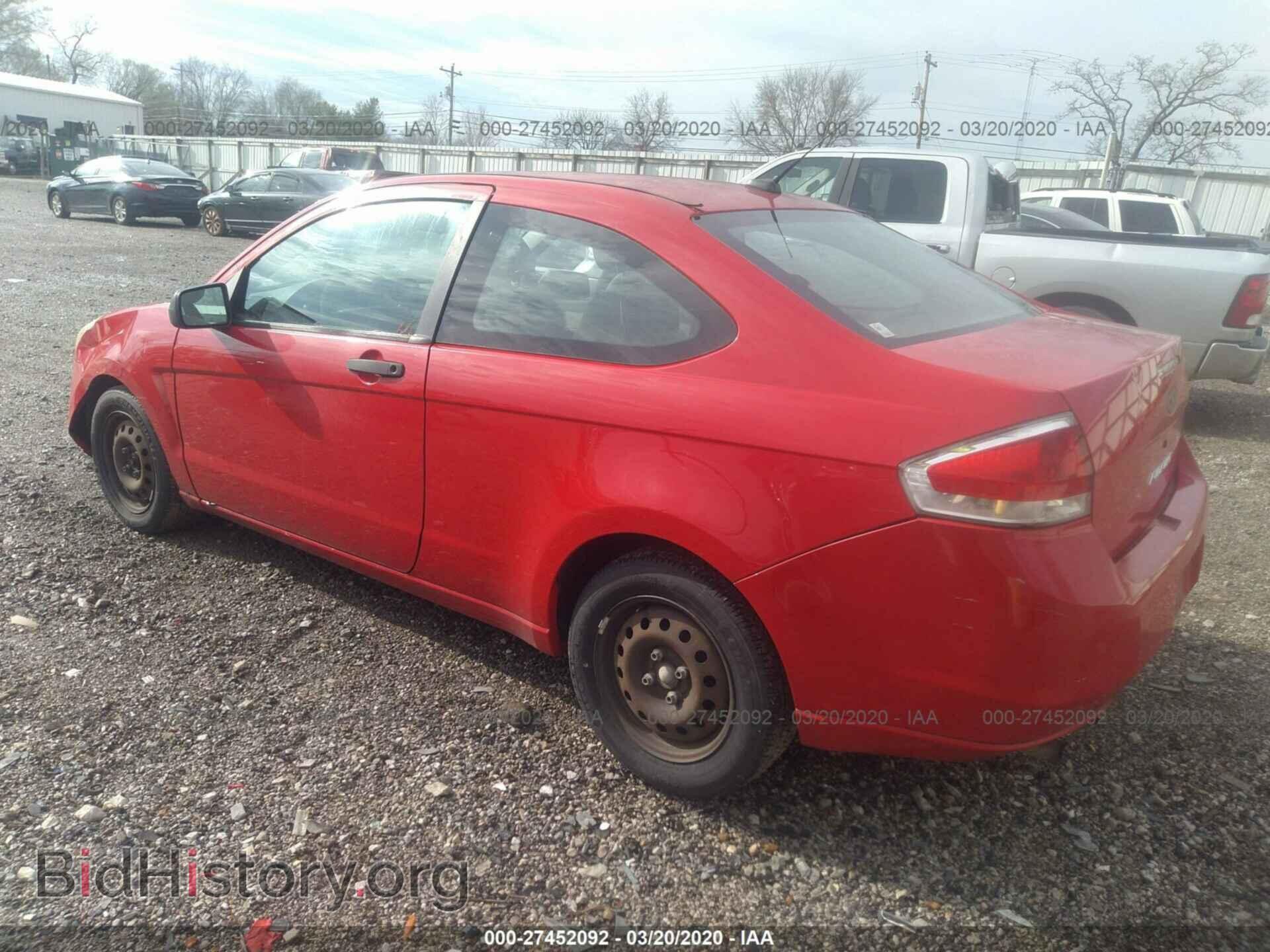 2008 FORD FOCUS - VIN: 1FAHP32N18W252511 - Фото 3