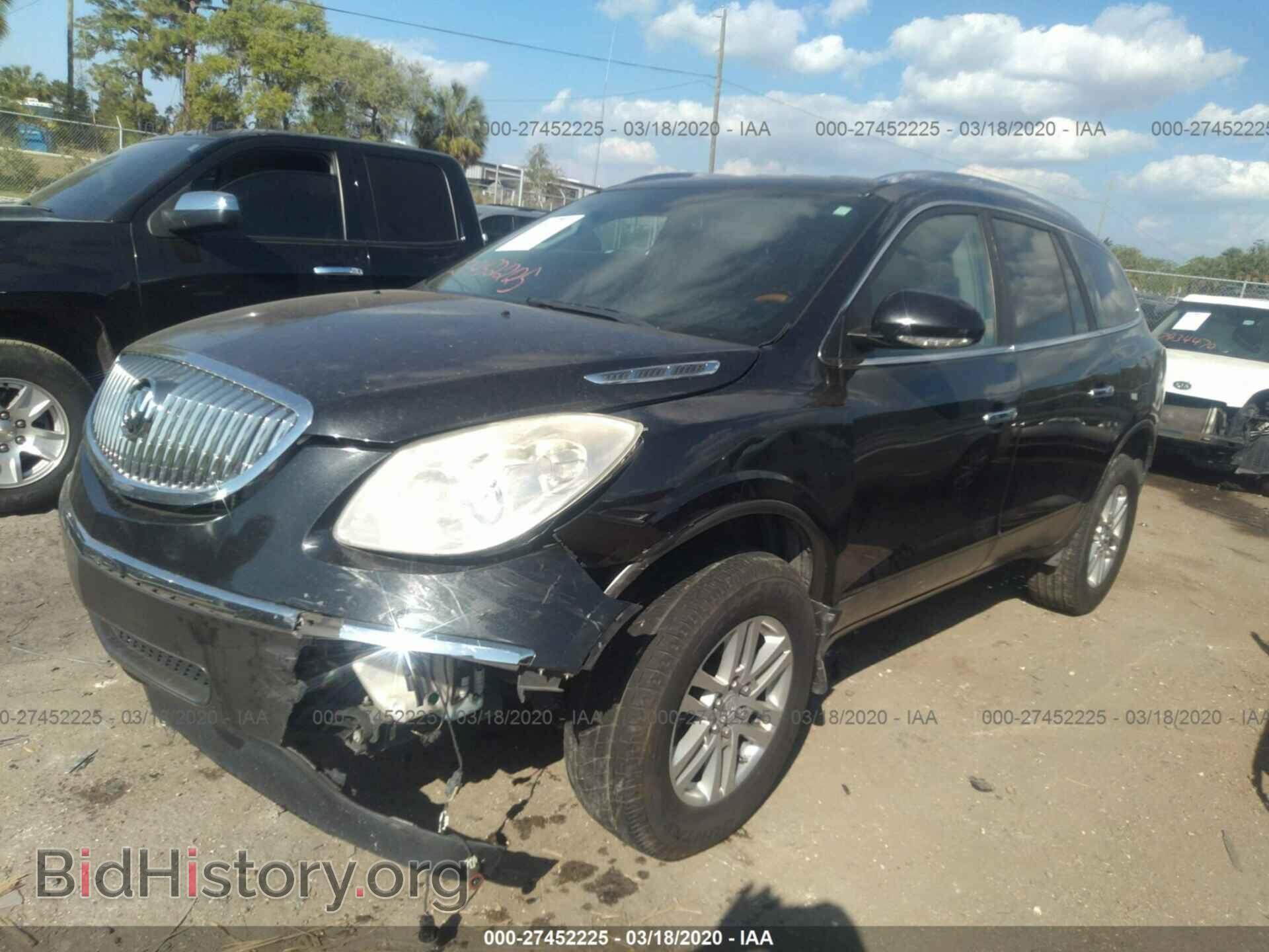 2008 BUICK ENCLAVE - VIN: 5GAEV13758J256972 - Фото 2