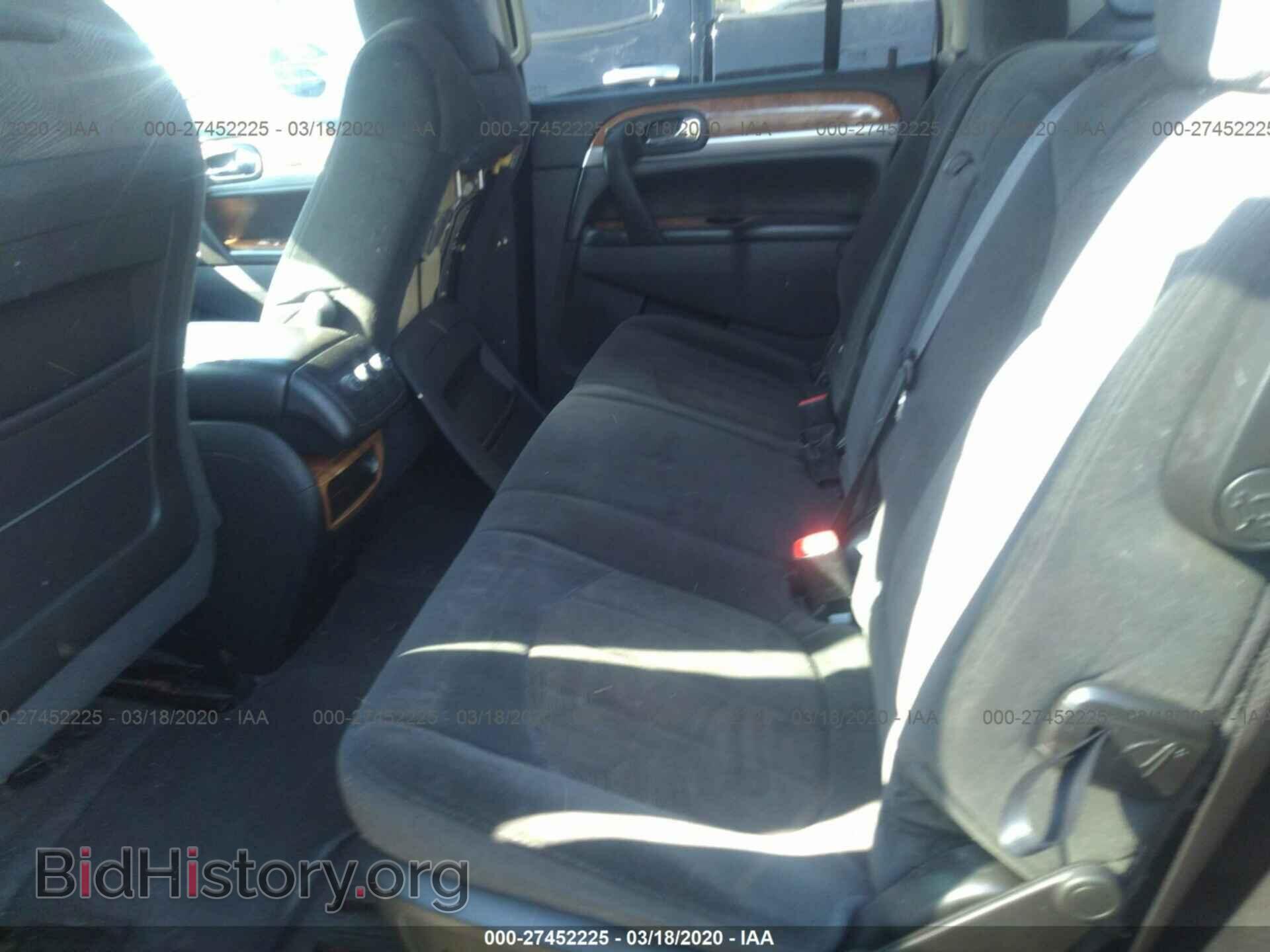 2008 BUICK ENCLAVE - VIN: 5GAEV13758J256972 - Фото 8
