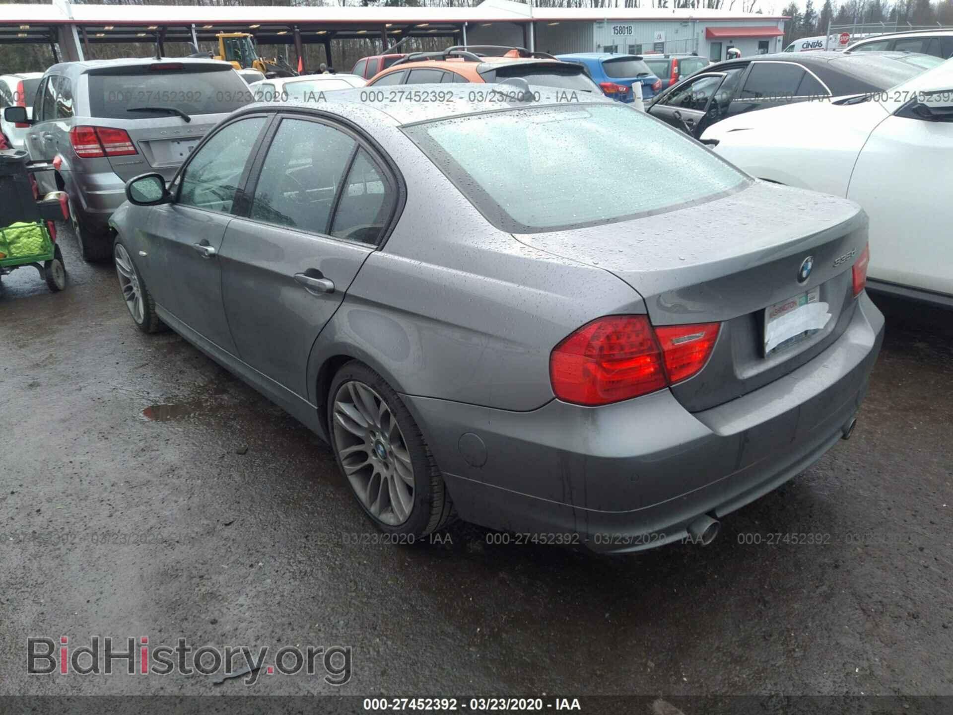 2009 BMW 335 - VIN: WBAPN73509A266431 - Фото 3