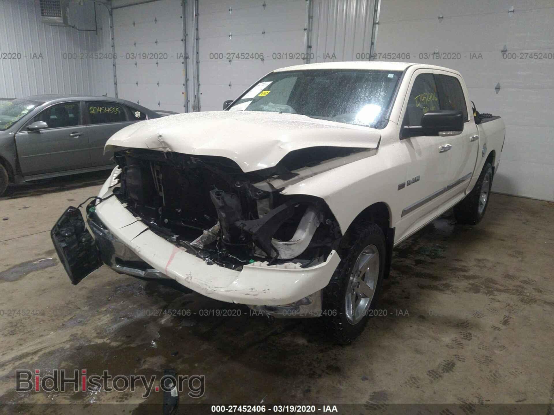 2010 DODGE RAM 1500 - VIN: 1D7RV1CT3AS227909 - Фото 2