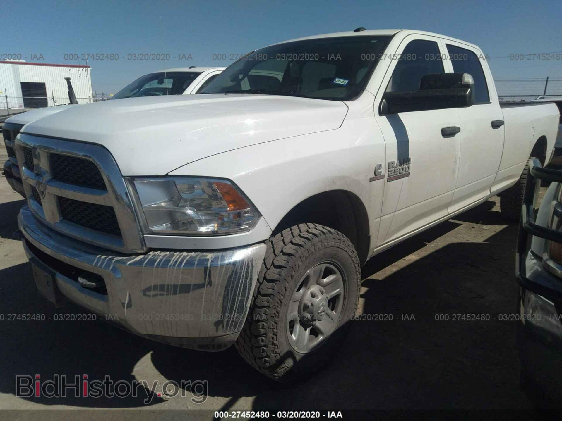 2018 RAM 2500 - VIN: 3C6UR5HL8JG418037 - Фото 2