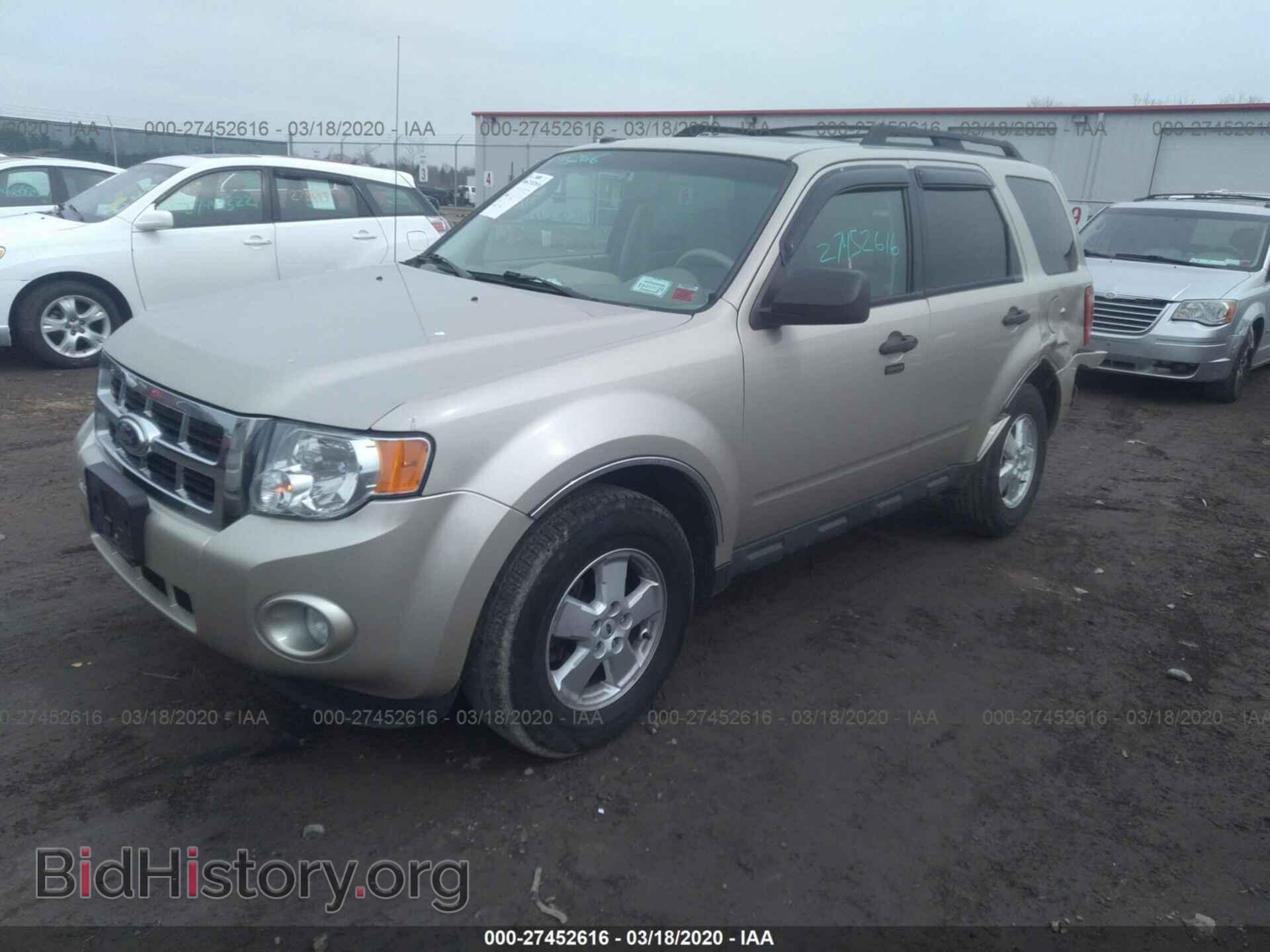 2012 FORD ESCAPE - VIN: 1FMCU9D73CKB00532 - Фото 2