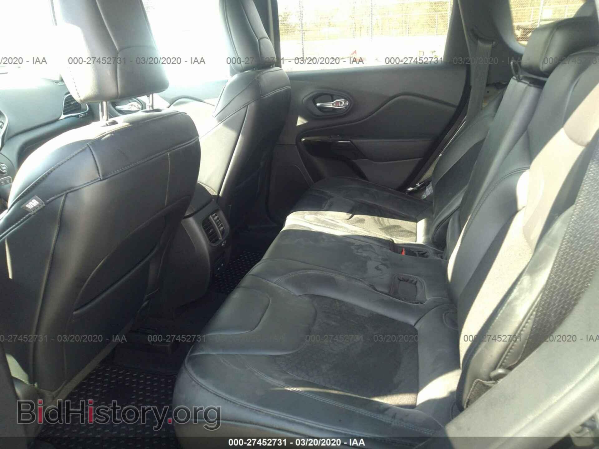 2020 JEEP CHEROKEE - VIN: 1C4PJLLB1LD528184 - Фото 8