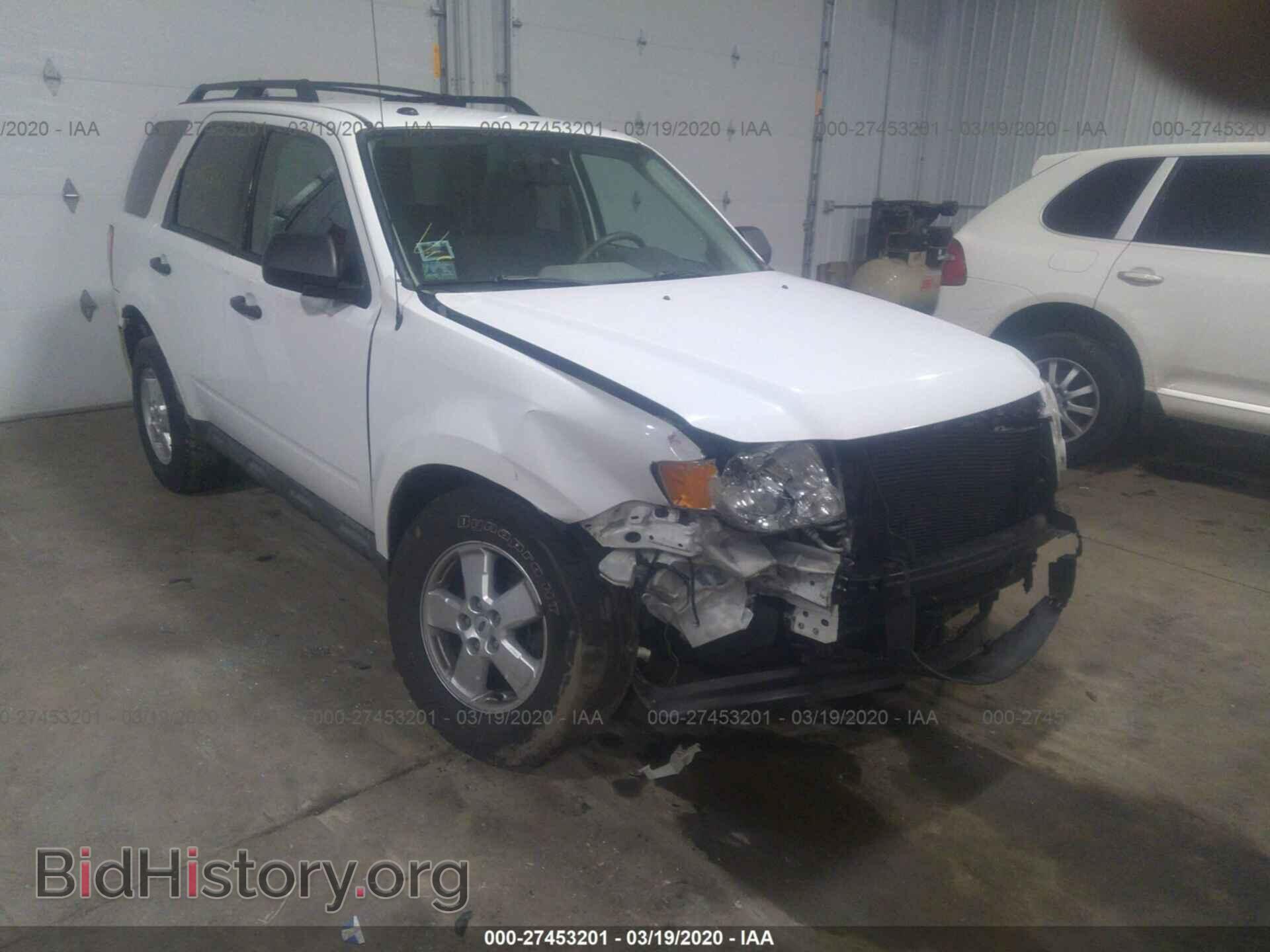 Фотография 1FMCU93719KB72288 - FORD ESCAPE 2009