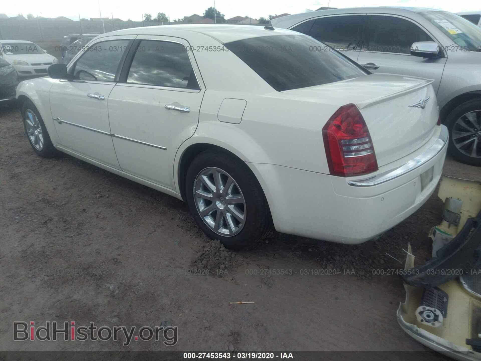 2006 CHRYSLER 300C - VIN: 2C3LA63H86H490355 - Фото 3