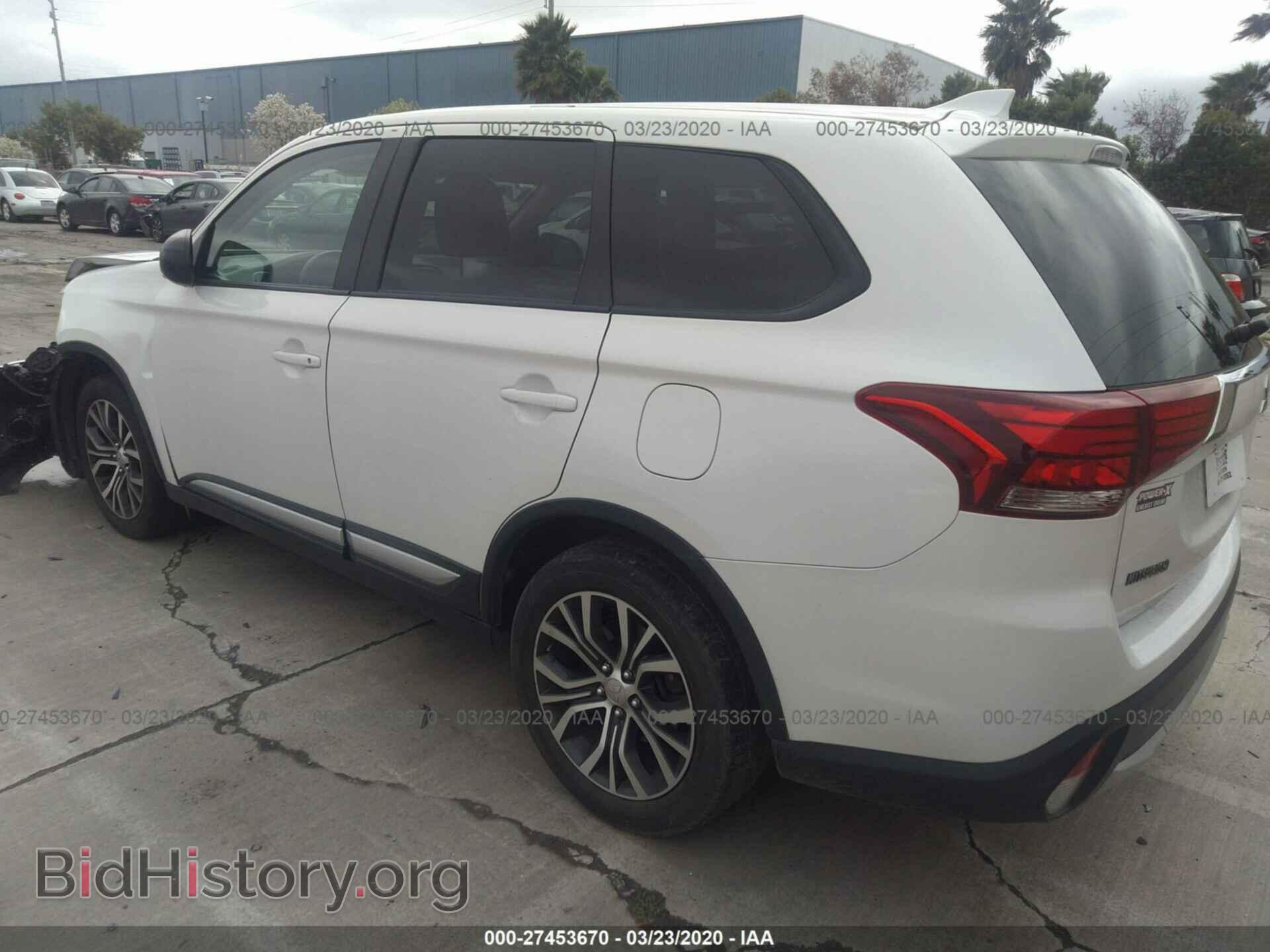 2017 MITSUBISHI OUTLANDER - VIN: JA4AD2A35HZ044168 - Фото 3