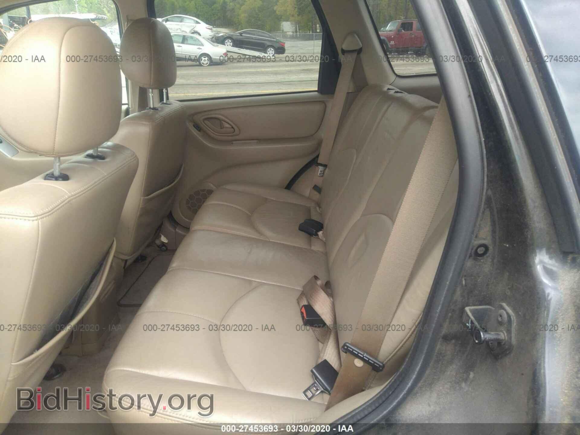 2004 MAZDA TRIBUTE - VIN: 4F2CZ06184KM25902 - Фото 8