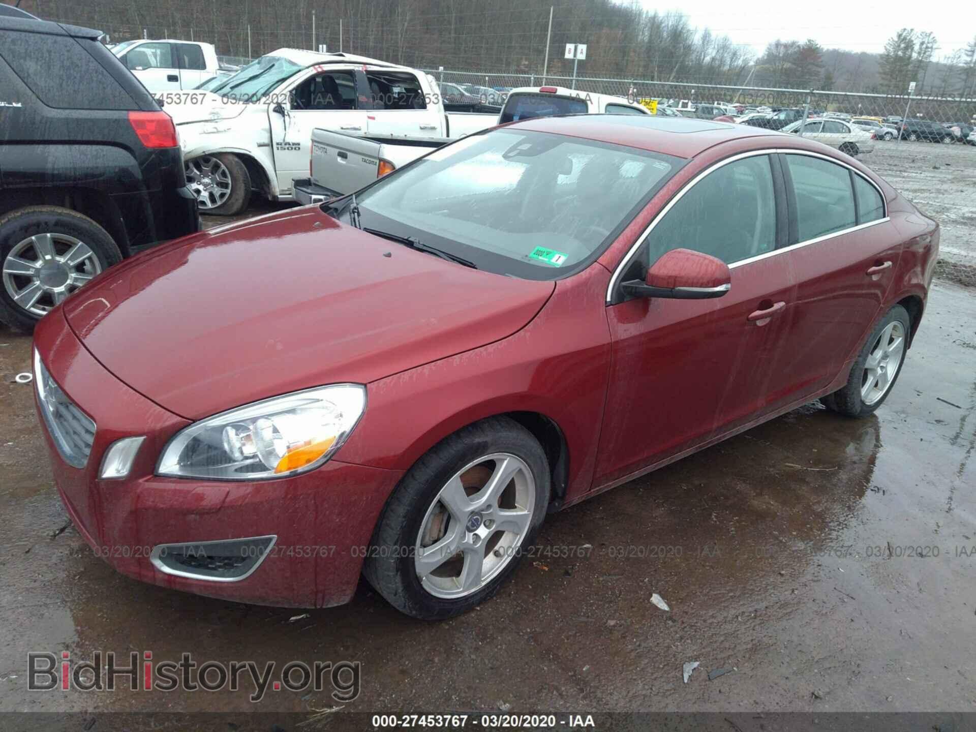 2012 VOLVO S60 - VIN: YV1622FS6C2055967 - Фото 2