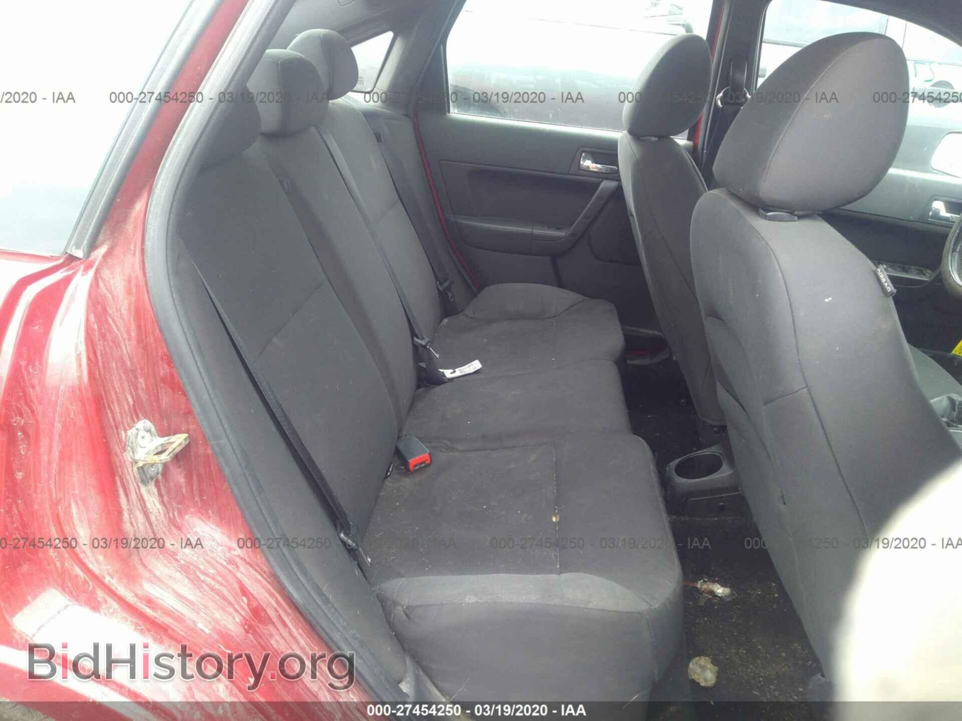 2010 FORD FOCUS - VIN: 1FAHP3GN9AW164692 - Фото 8