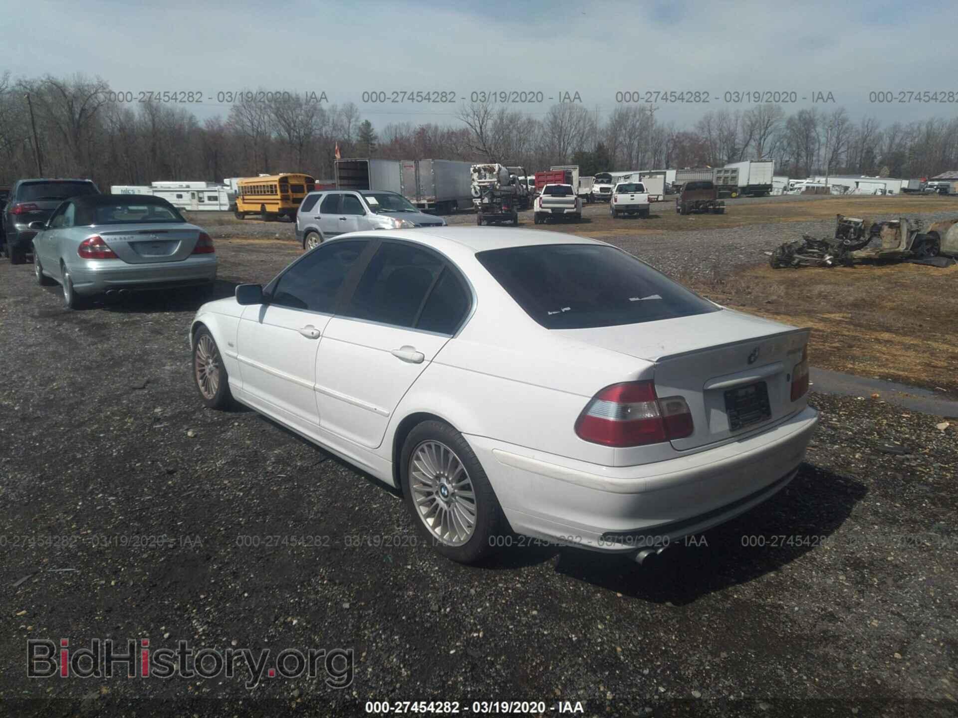 2001 BMW 330 - VIN: WBAAV53421JS96164 - Photo 3