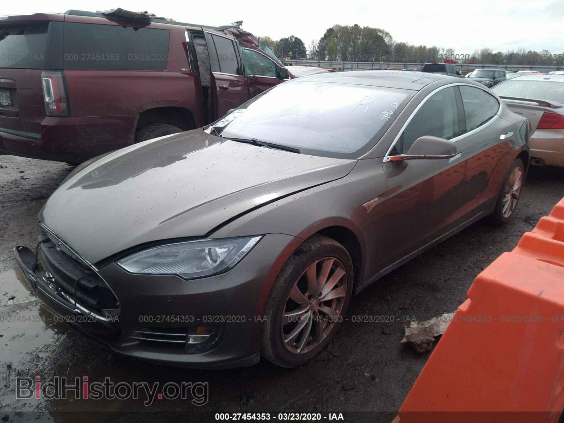 2015 TESLA MODEL S - VIN: 5YJSA1H46FF092552 - Photo 2