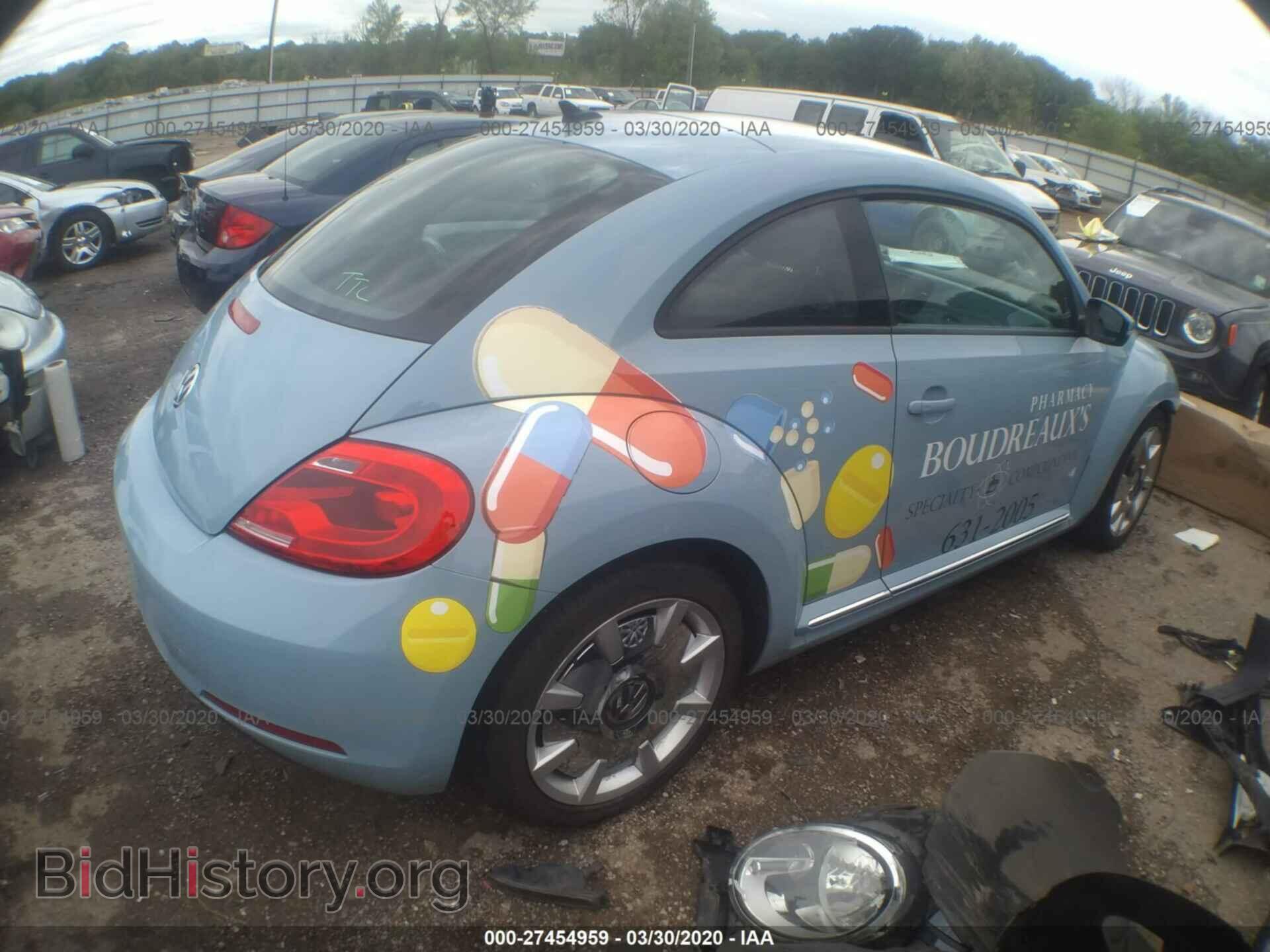 2012 VOLKSWAGEN BEETLE - VIN: 3VWJP7AT2CM603841 - Фото 4