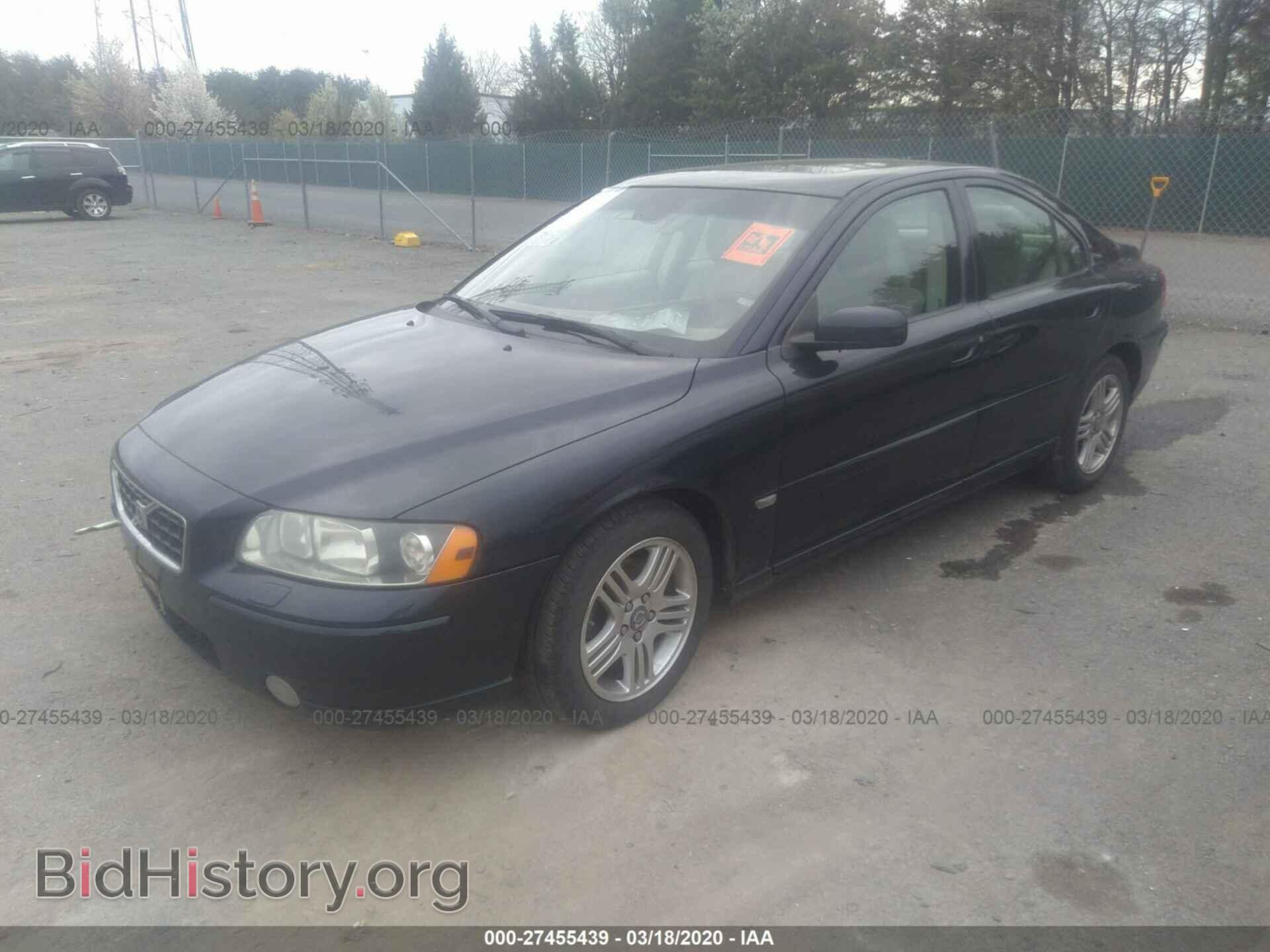 2006 VOLVO S60 - VIN: YV1RS592662551141 - Фото 2