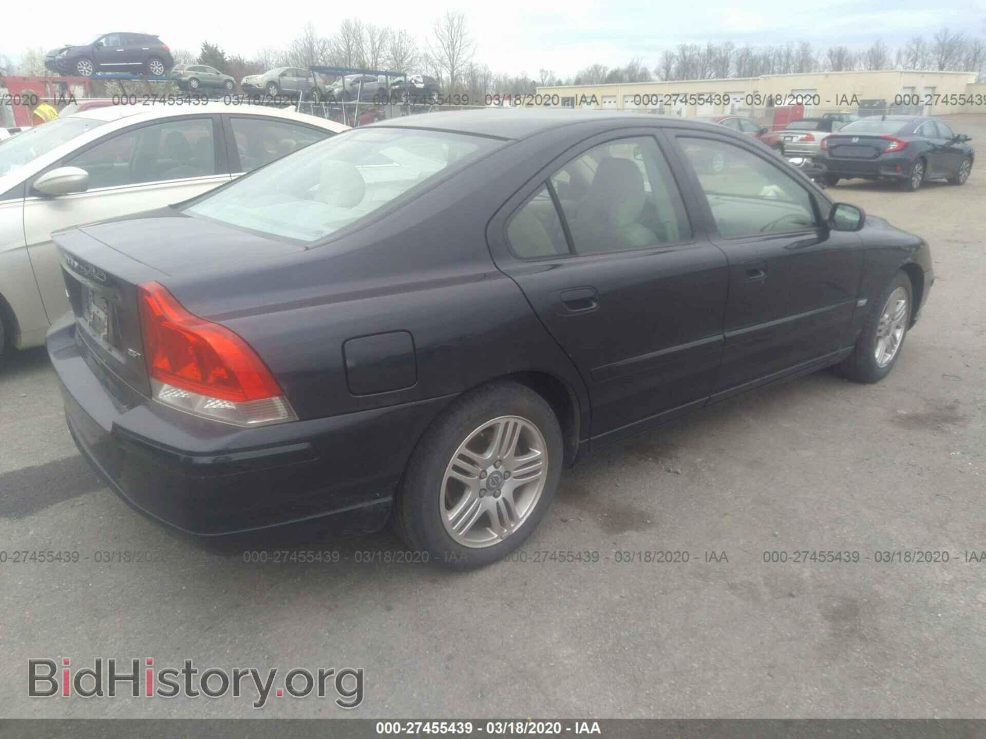 2006 VOLVO S60 - VIN: YV1RS592662551141 - Фото 4