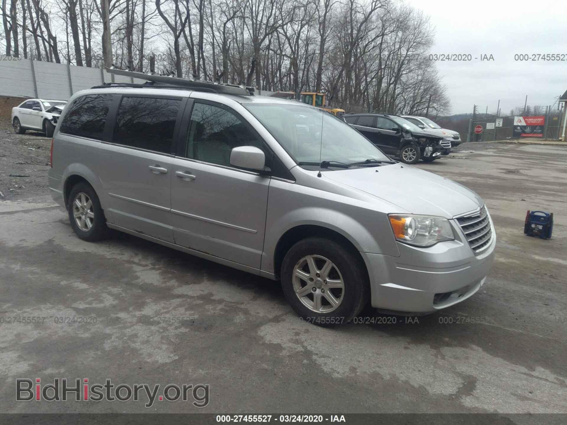 Photo 2A8HR54P98R124954 - CHRYSLER TOWN & COUNTRY 2008