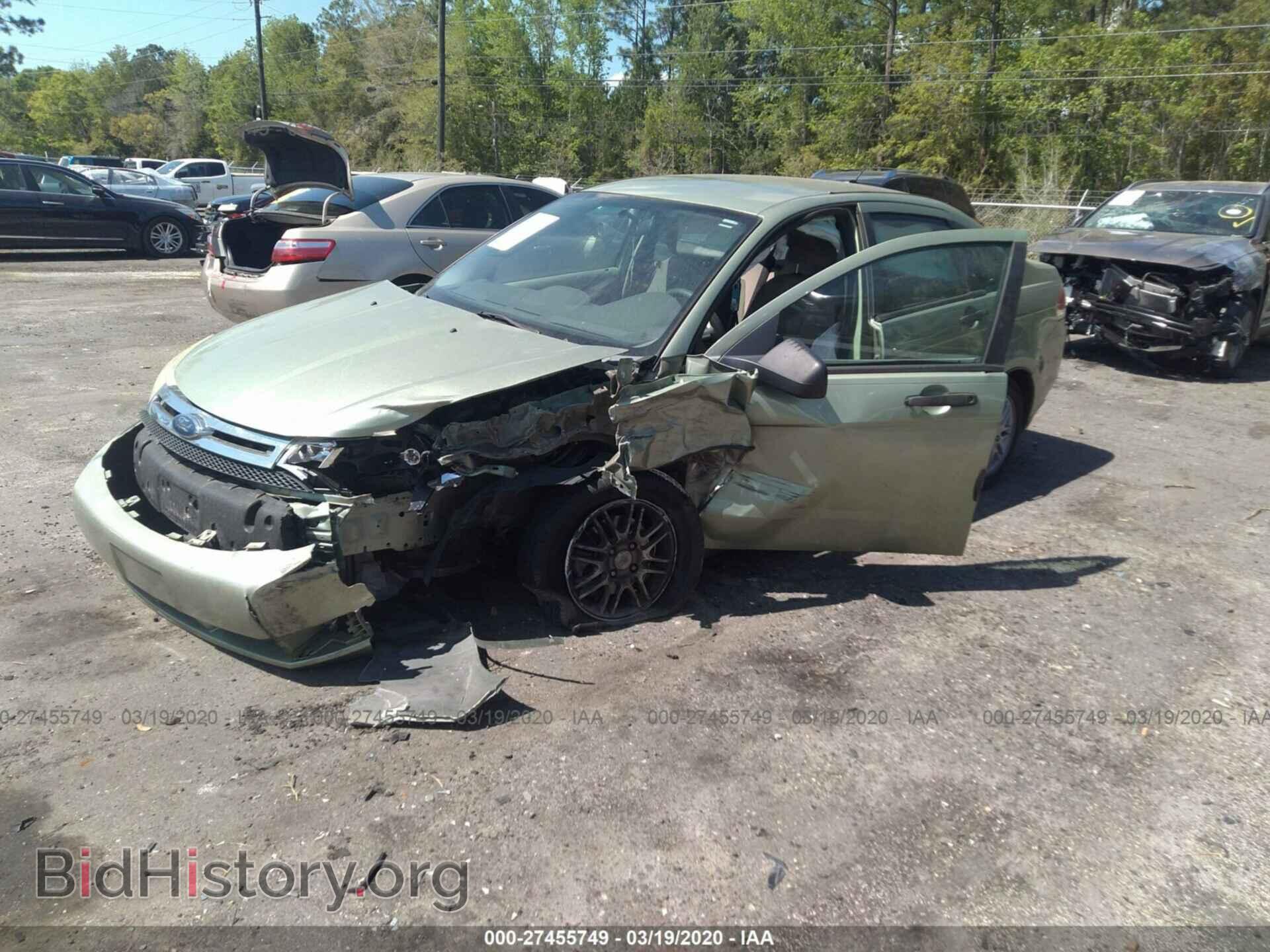 2008 FORD FOCUS - VIN: 1FAHP35N18W165932 - Фото 2