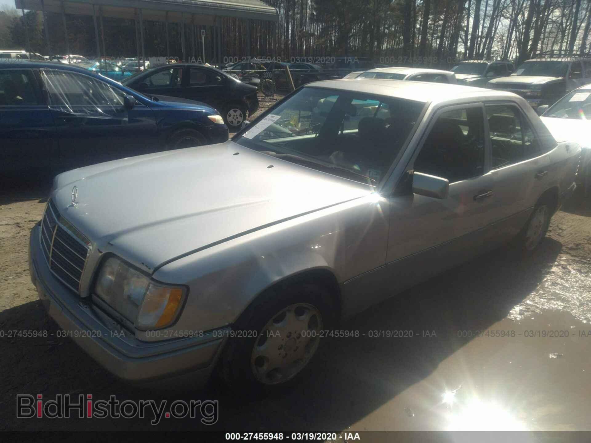 1994 MERCEDES-BENZ E - VIN: WDBEA32E8RC113671 - Фото 2