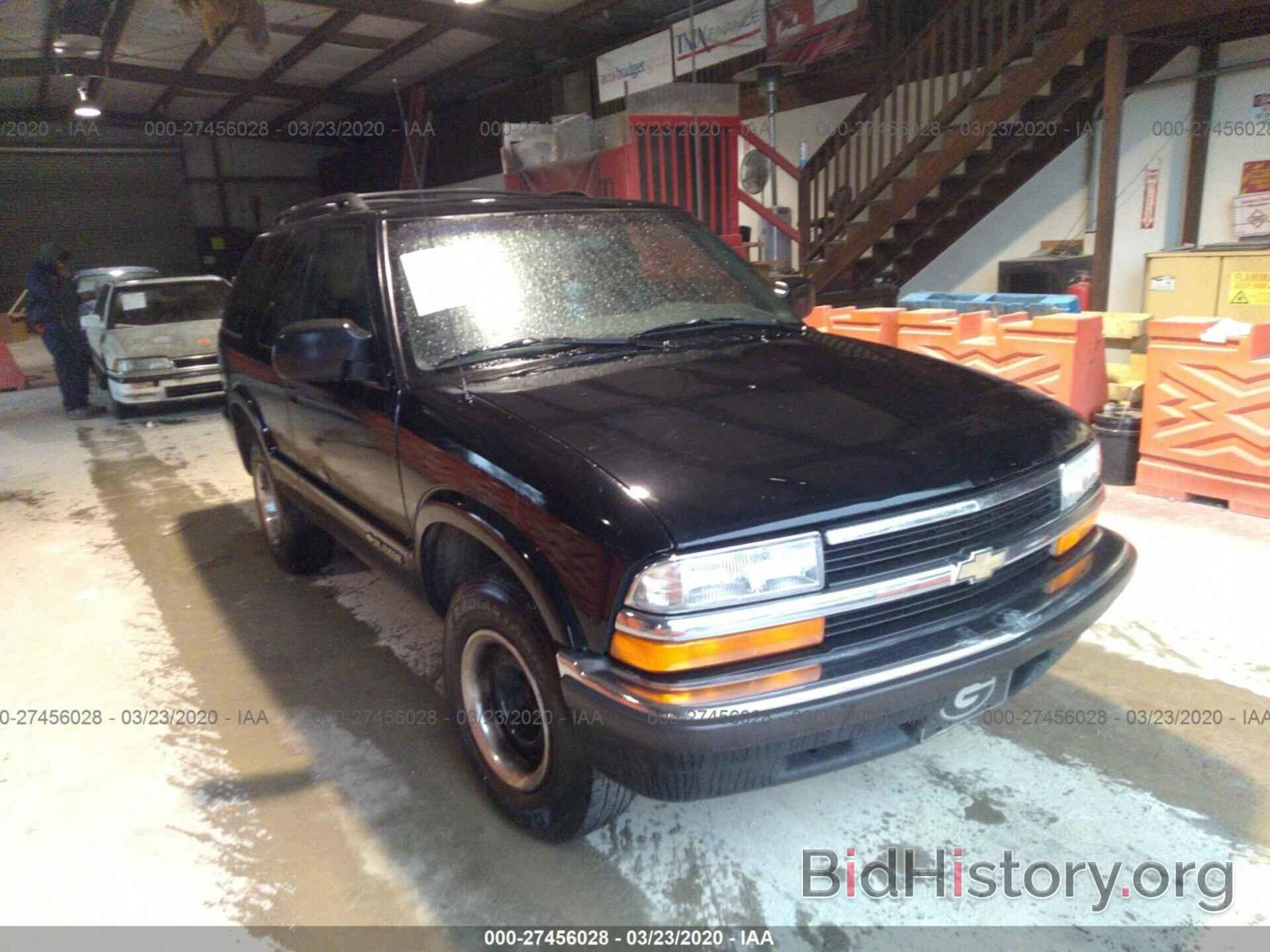 Photo 1GNCS18W0WK176878 - CHEVROLET BLAZER 1998