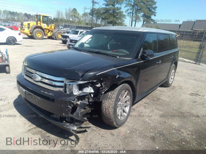 2011 Ford FLEX (VIN 2FMGK5CC7BBD33367) — photo 2 of 11