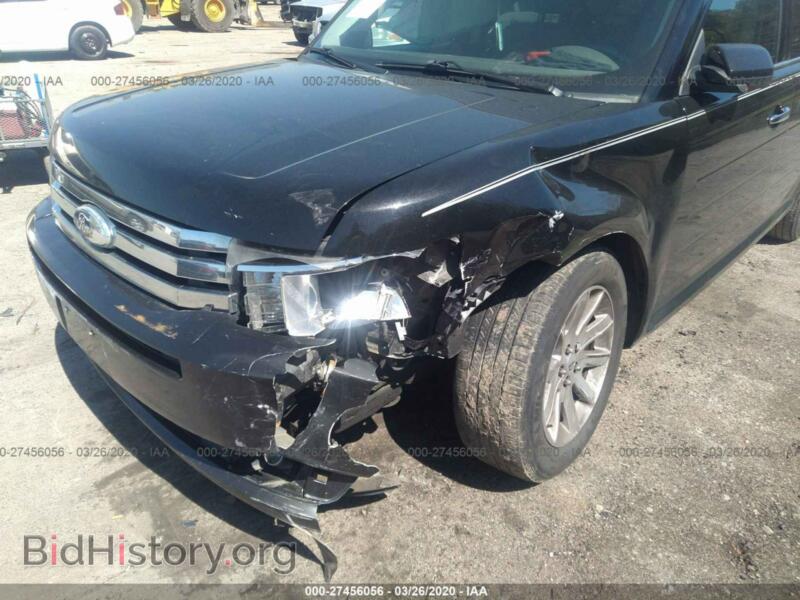 2011 Ford FLEX (VIN 2FMGK5CC7BBD33367) — photo 6 of 11