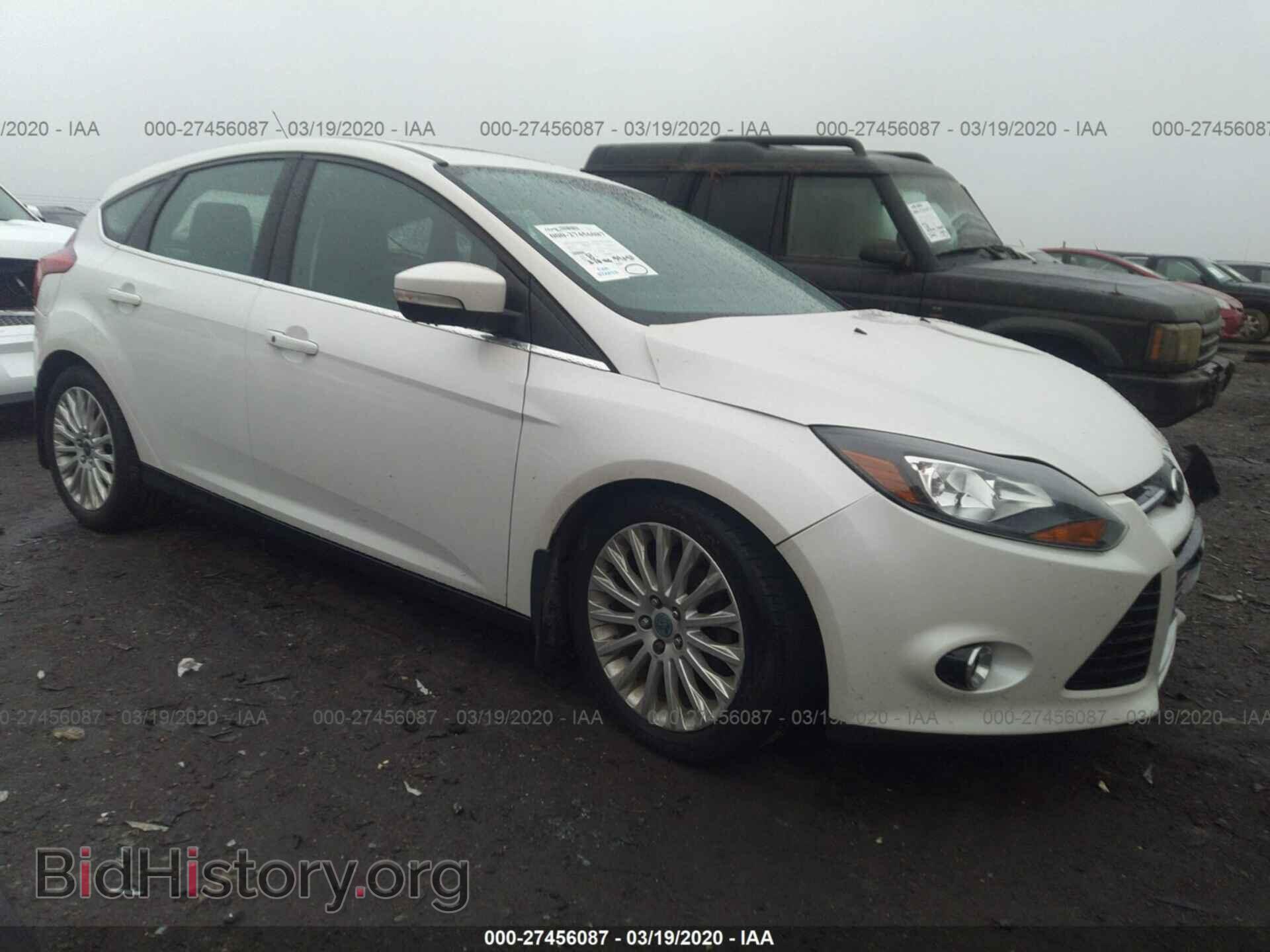 Photo 1FAHP3N27CL463739 - FORD FOCUS 2012