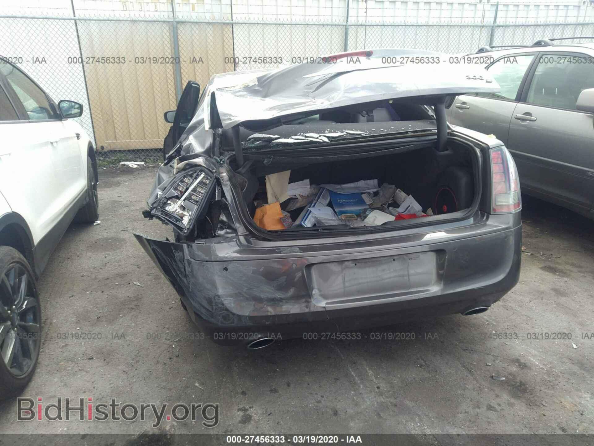 2014 CHRYSLER 300 - VIN: 2C3CCABG8EH336992 - Фото 6