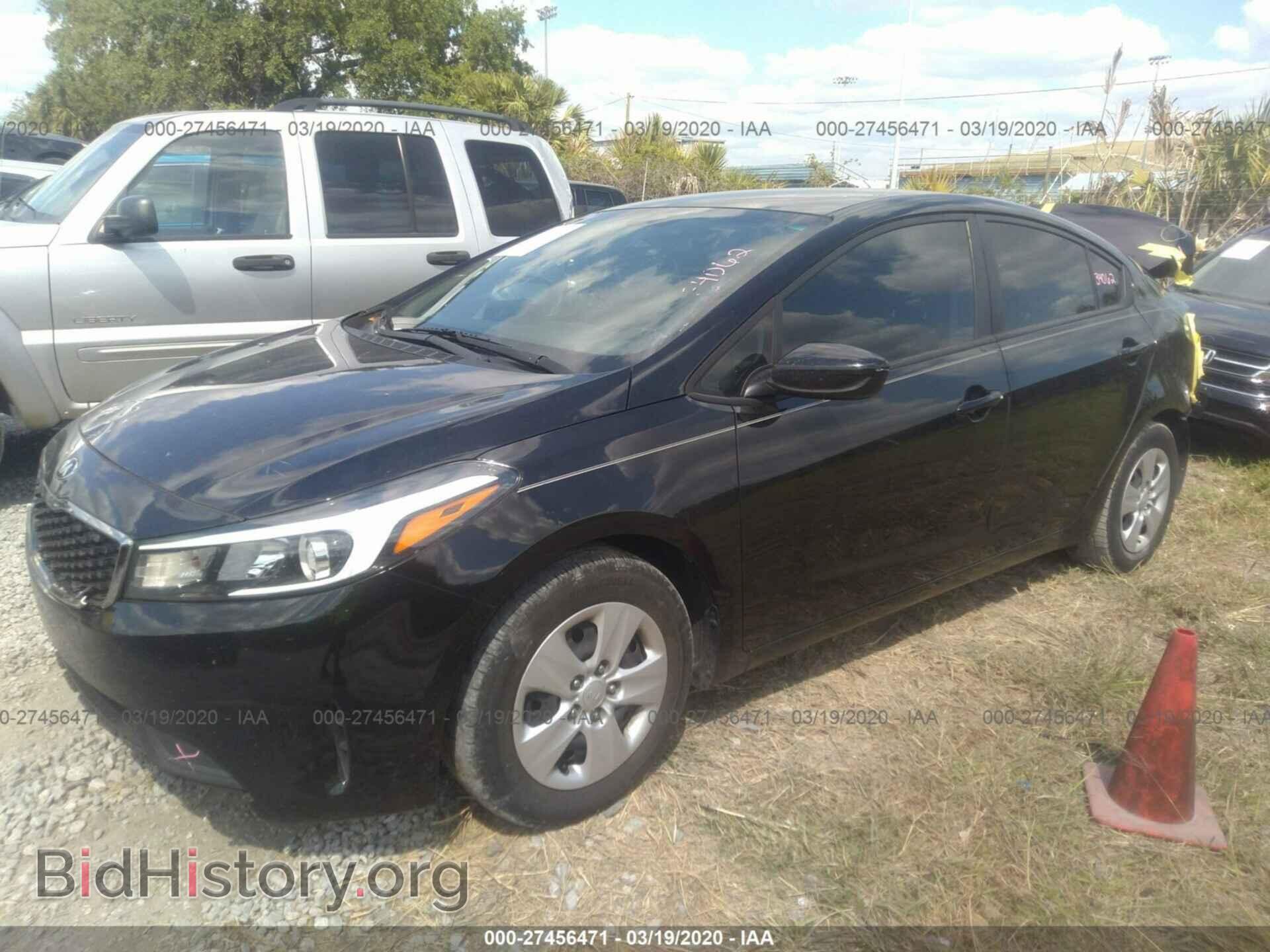 2017 KIA FORTE - VIN: 3KPFK4A75HE089901 - Photo 2