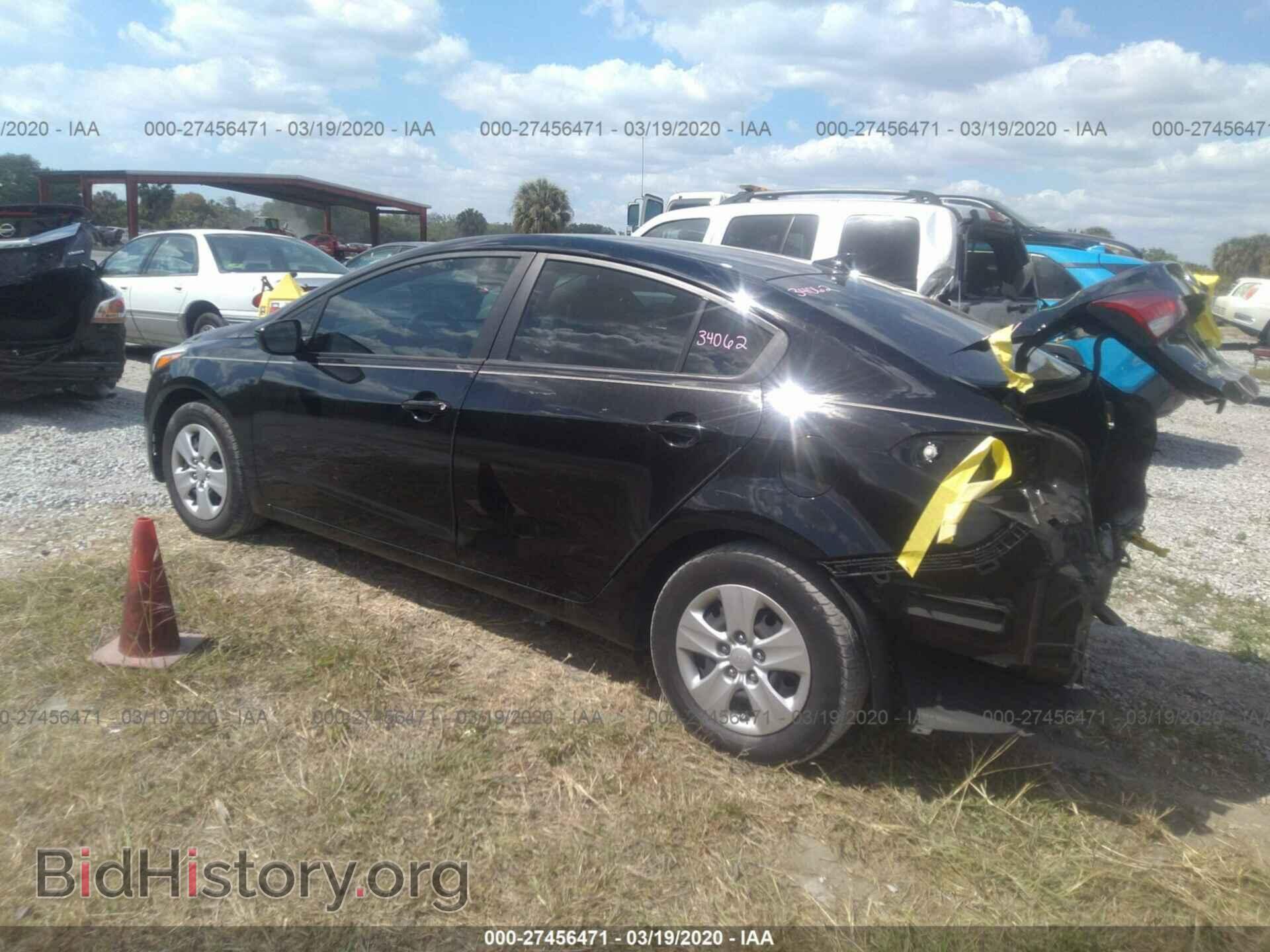 2017 KIA FORTE - VIN: 3KPFK4A75HE089901 - Photo 3
