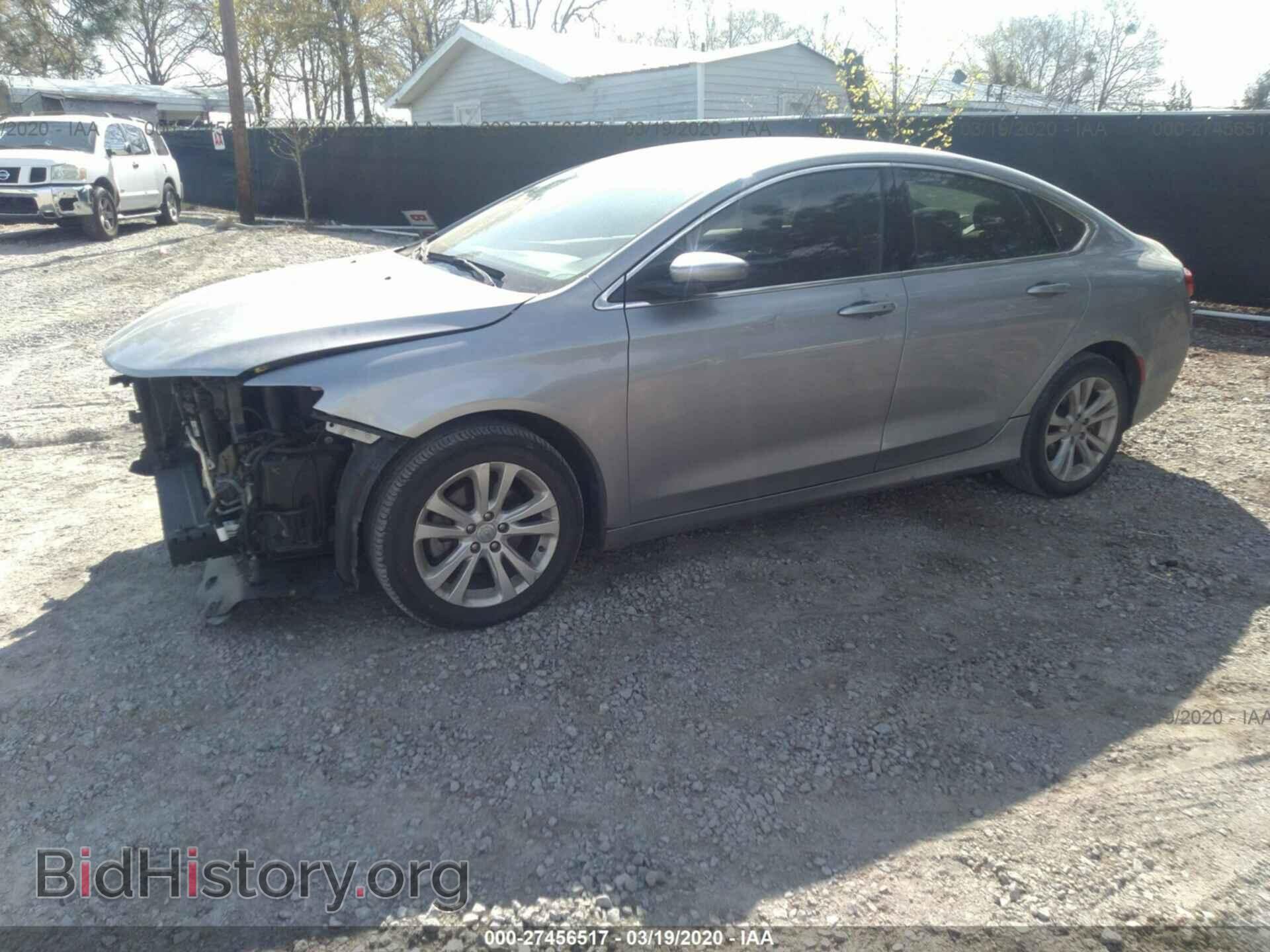 2015 CHRYSLER 200 - VIN: 1C3CCCAB7FN579770 - Photo 2