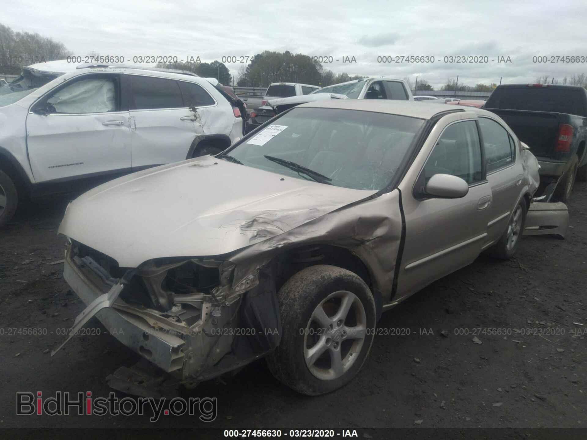 2000 NISSAN MAXIMA - VIN: JN1CA31D0YT559042 - Фото 2