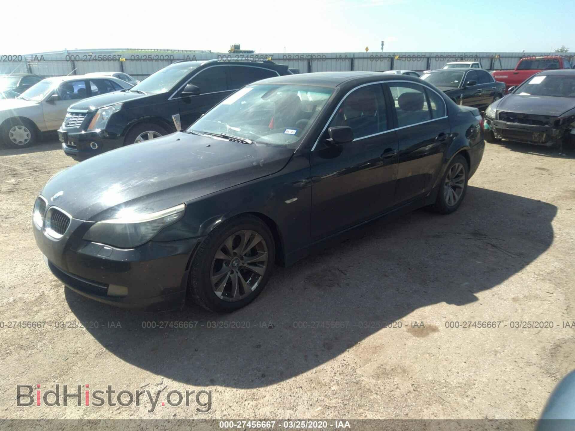 2009 BMW 528 - VIN: WBANU53589C121897 - Фото 2