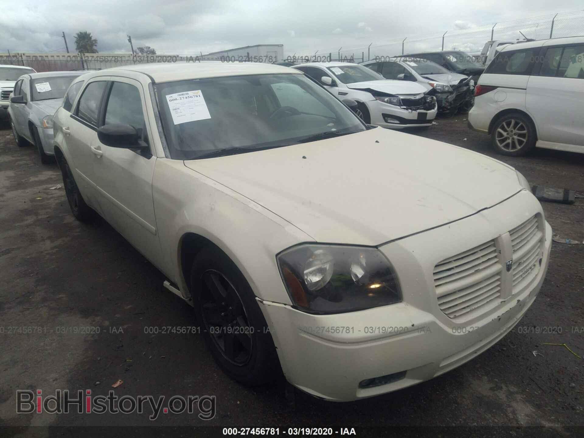 Photo 2D4FV48V35H146420 - DODGE MAGNUM 2005