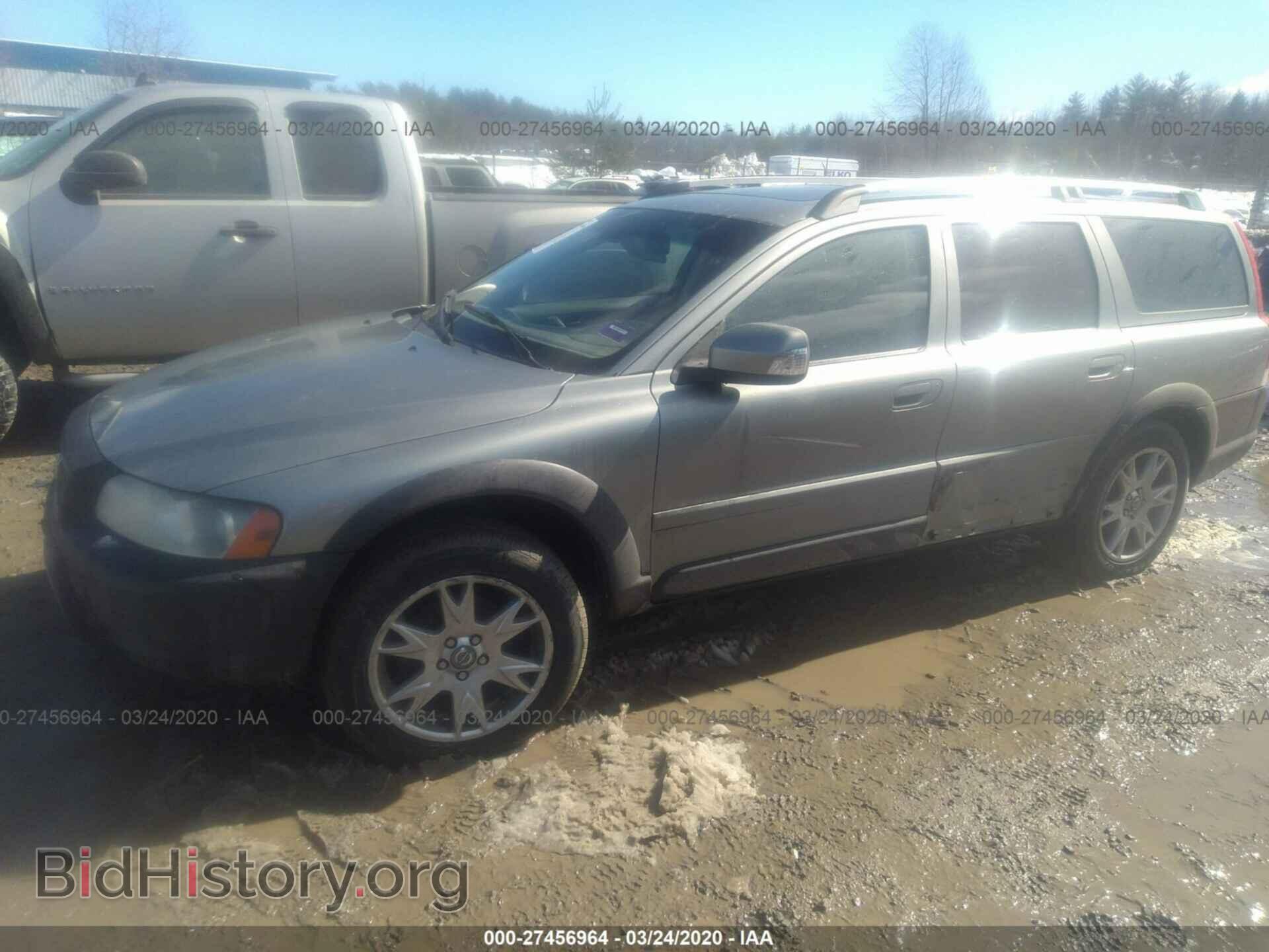 2007 VOLVO XC70 - VIN: YV4SZ592571283948 - Фото 2