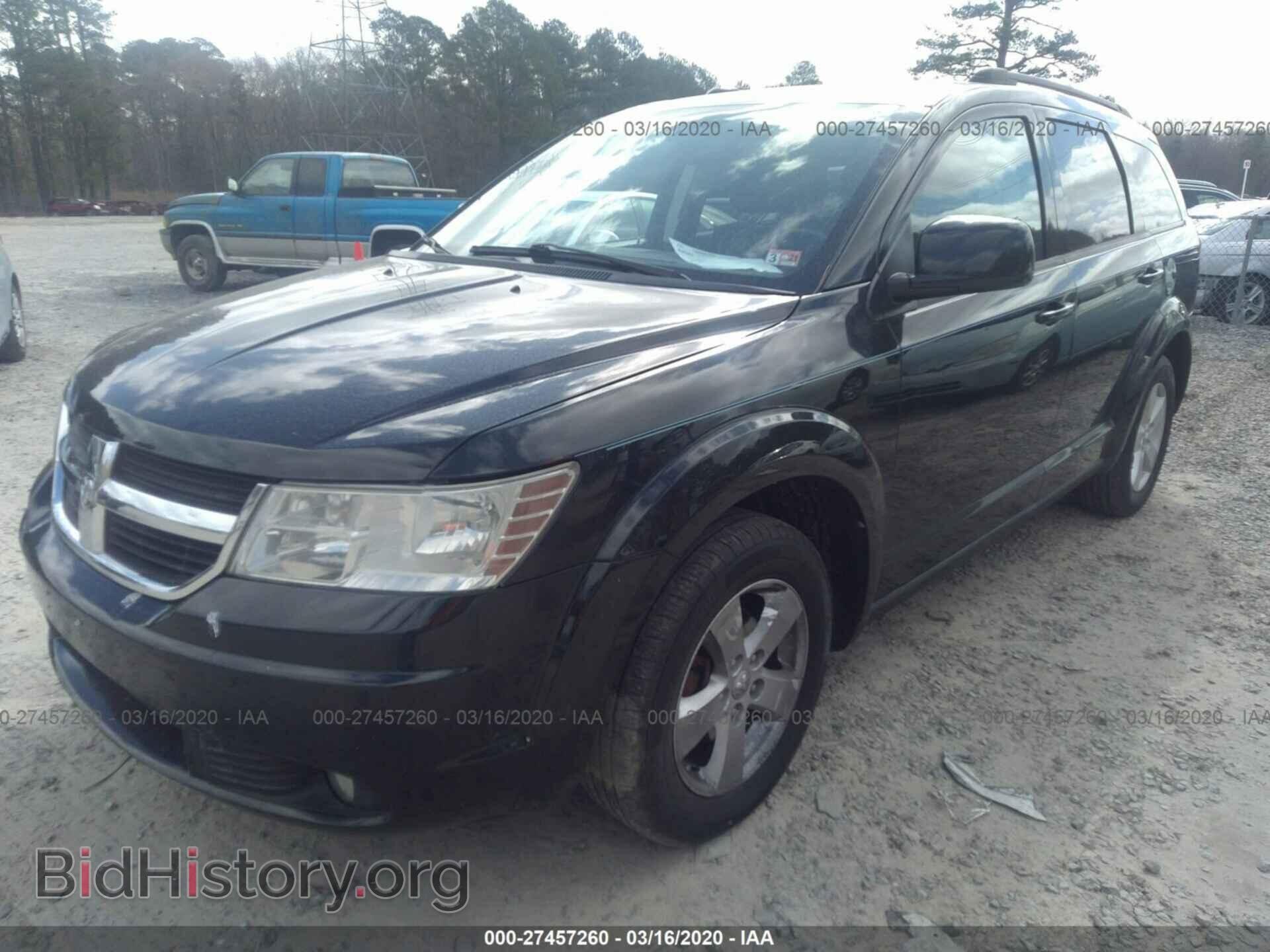 2010 Dodge Journey - VIN: 3D4PG5FV6AT263949 - Photo 2