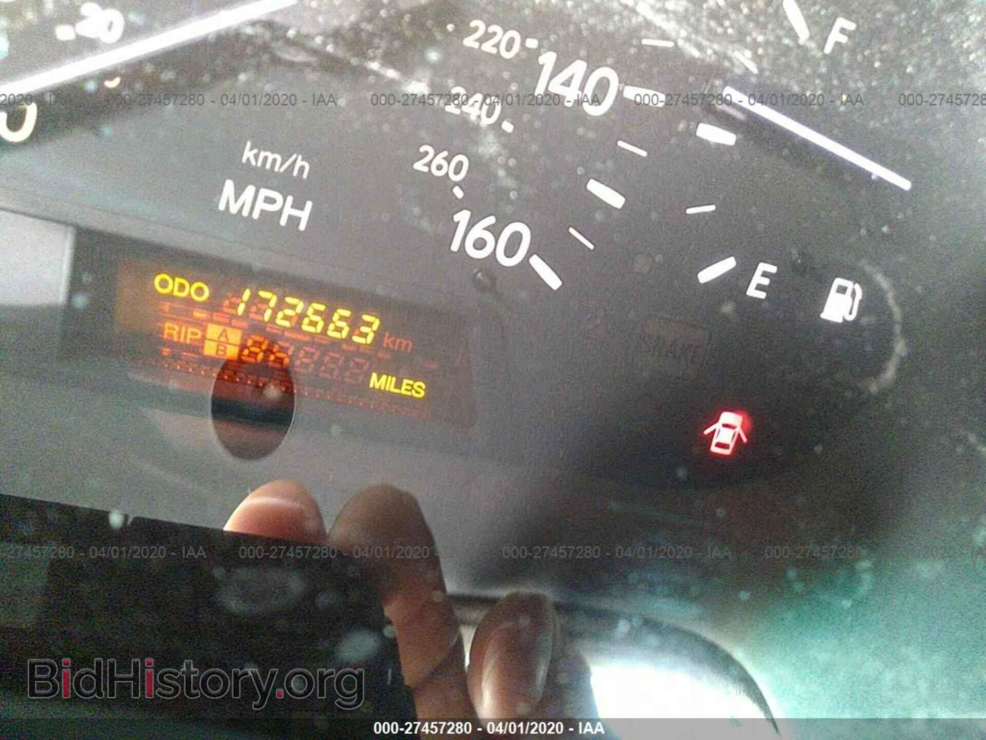 2005 LEXUS LS - VIN: JTHBN36F055028123 - Photo 7