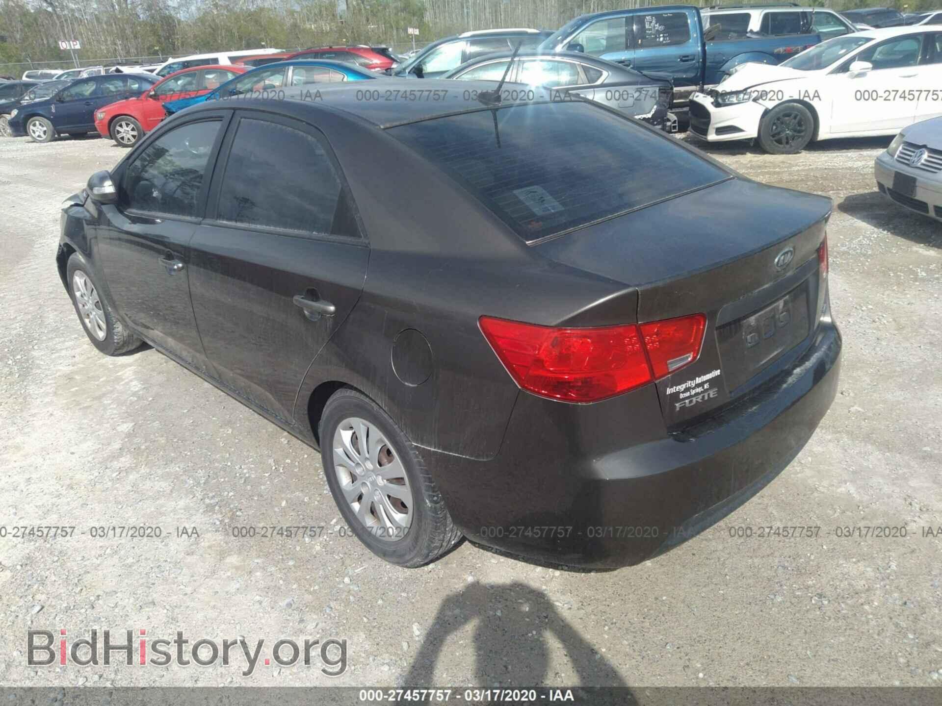 2010 KIA FORTE - VIN: KNAFU4A29A5836932 - Фото 3