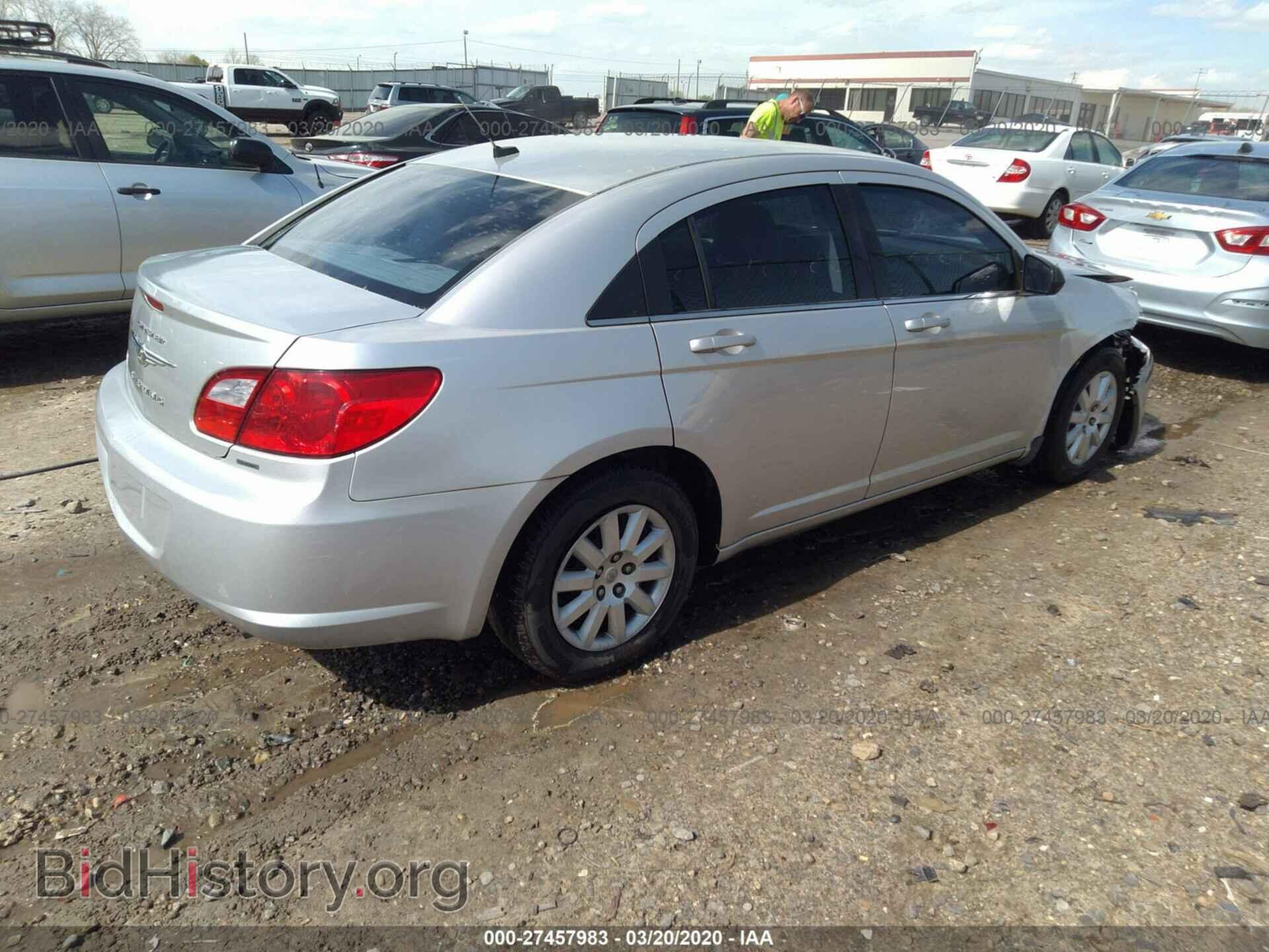 2010 CHRYSLER SEBRING - VIN: 1C3CC4FB7AN115532 - Фото 4