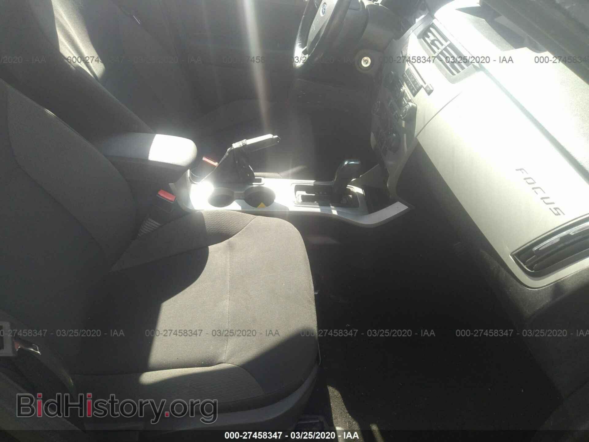 2010 FORD FOCUS - VIN: 1FAHP3GN4AW280723 - Photo 5