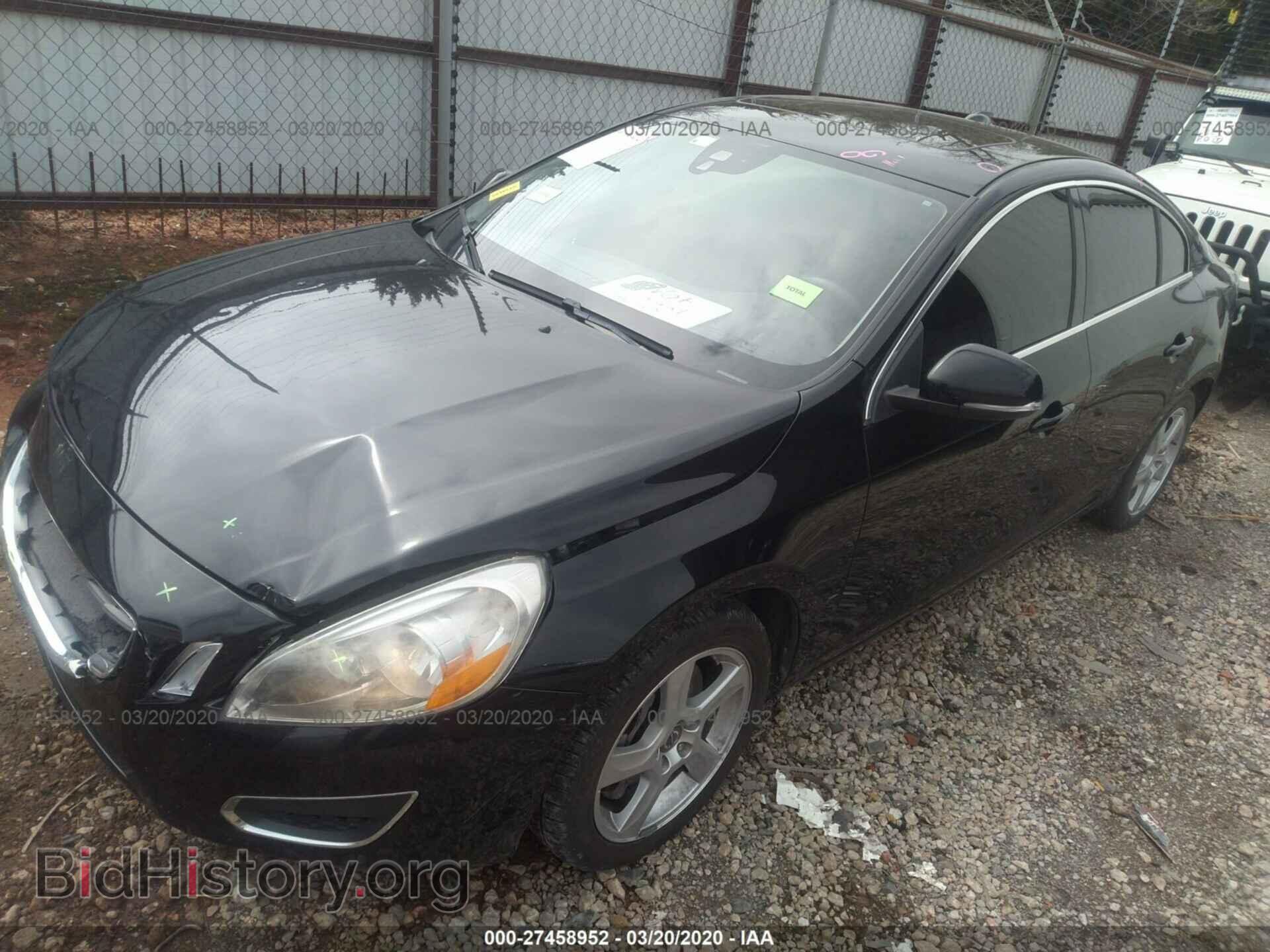 2012 VOLVO S60 - VIN: YV1622FS0C2048500 - Фото 2