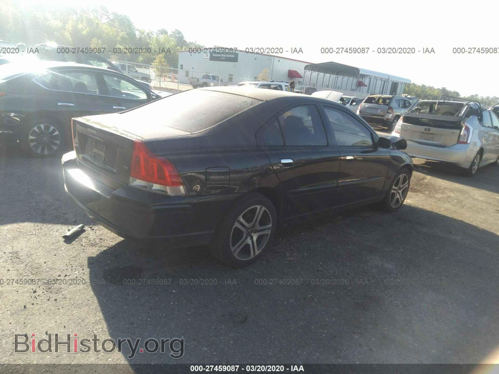 2006 VOLVO S60 - VIN: YV1RS547262546862 - Фото 4