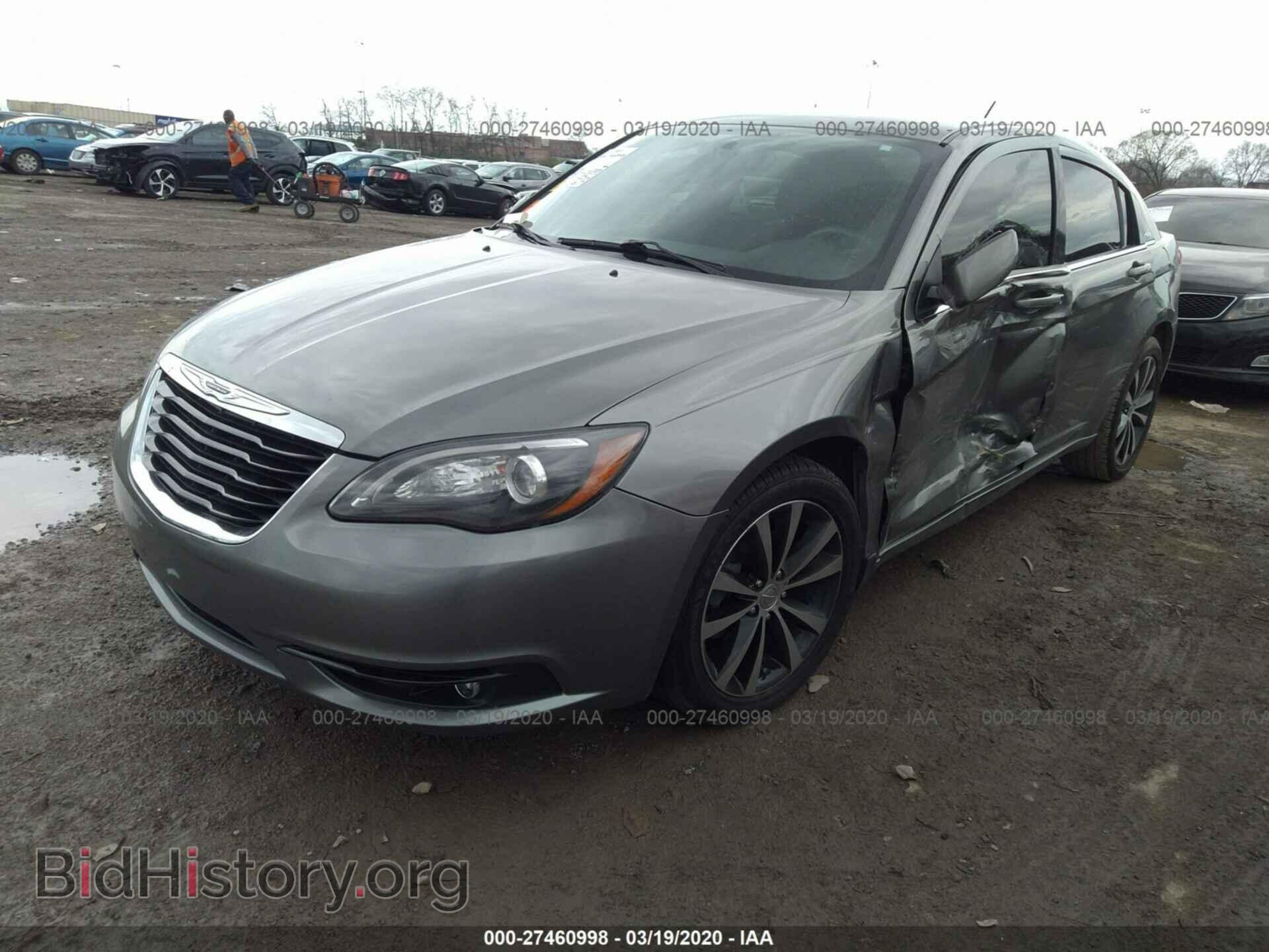 2012 CHRYSLER 200 - VIN: 1C3CCBHG4CN305658 - Photo 2